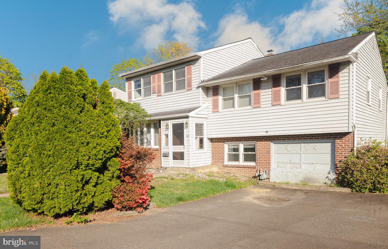 WILLOW RUN - Residential