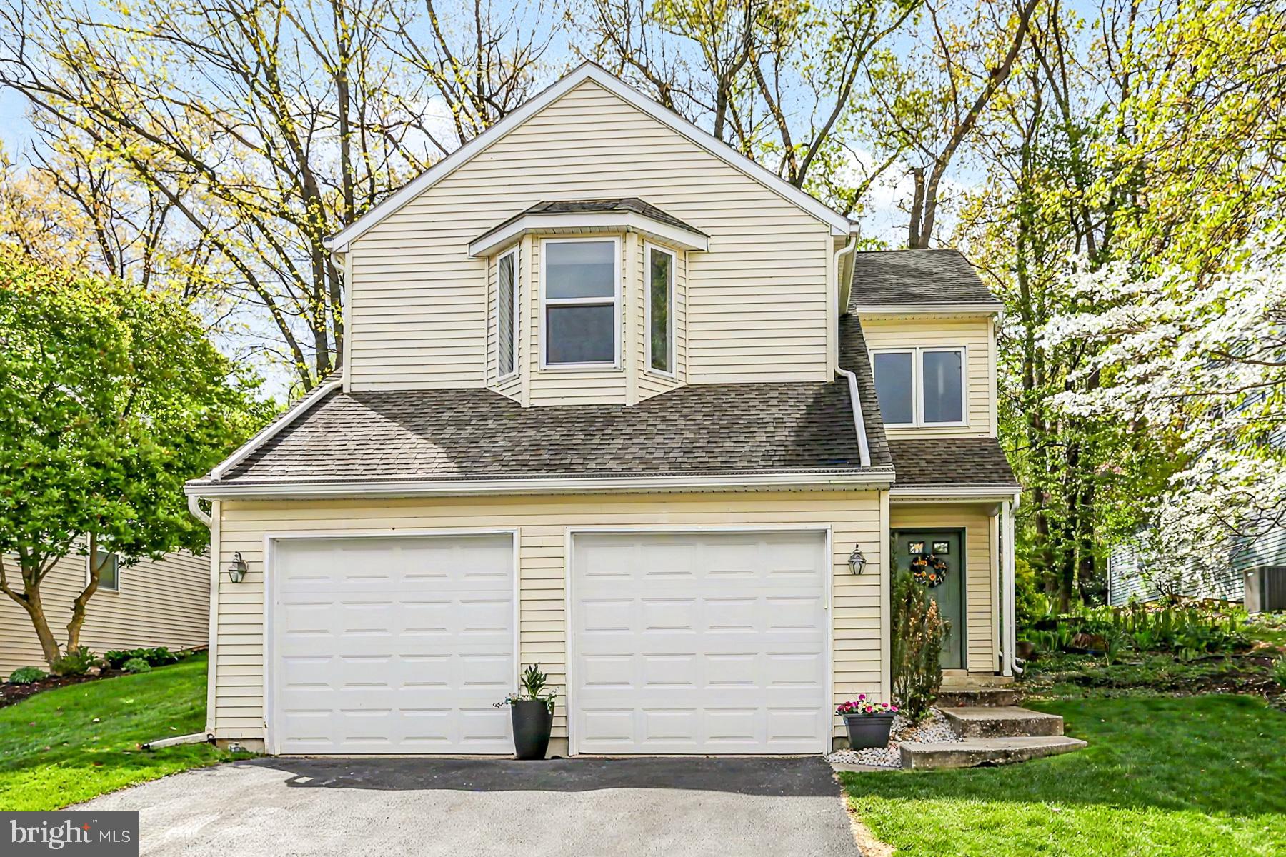 6109 SUMMIT POINTE DRIVE