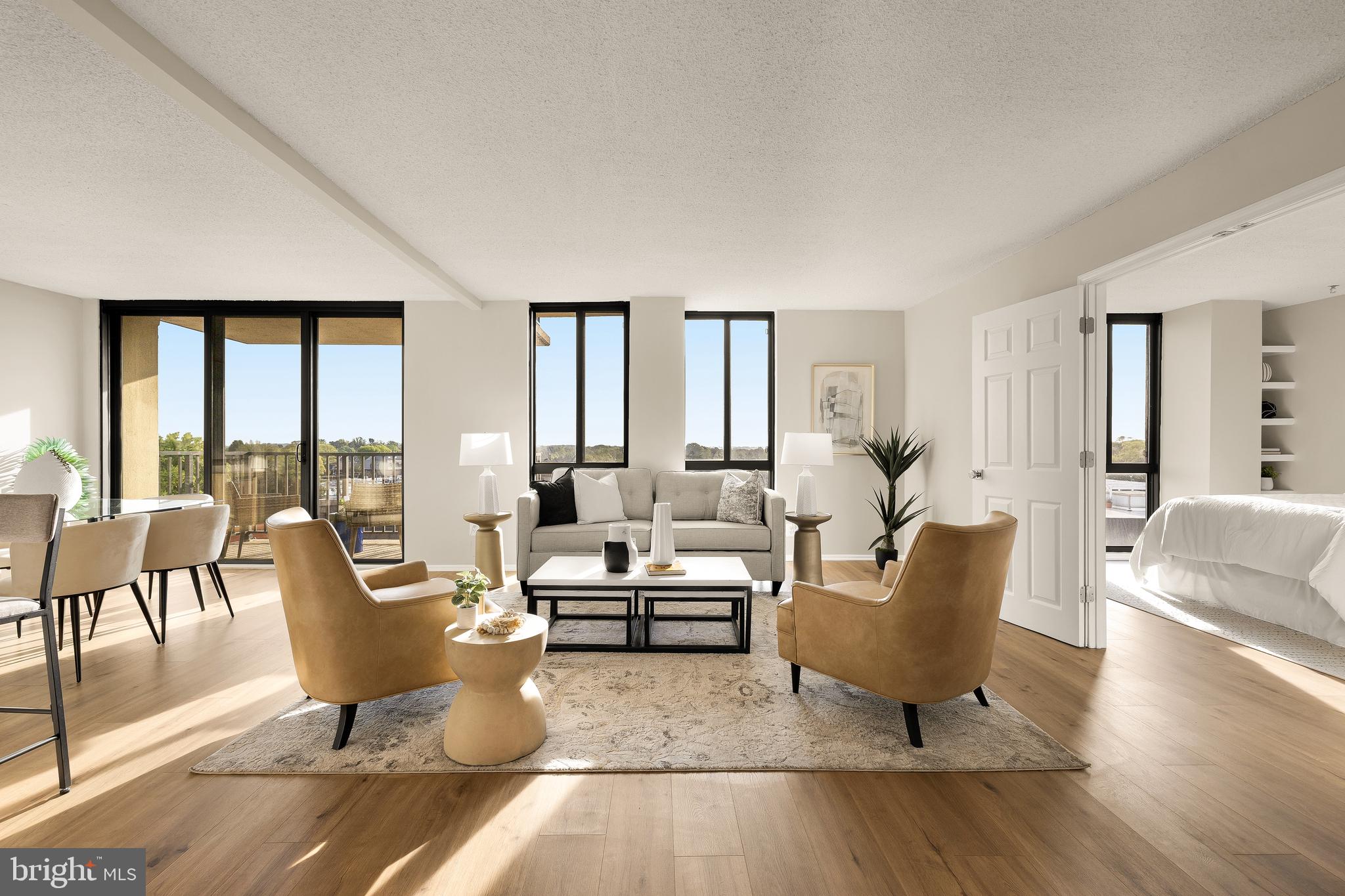 MCLEAN HOUSE NORTH - Residential