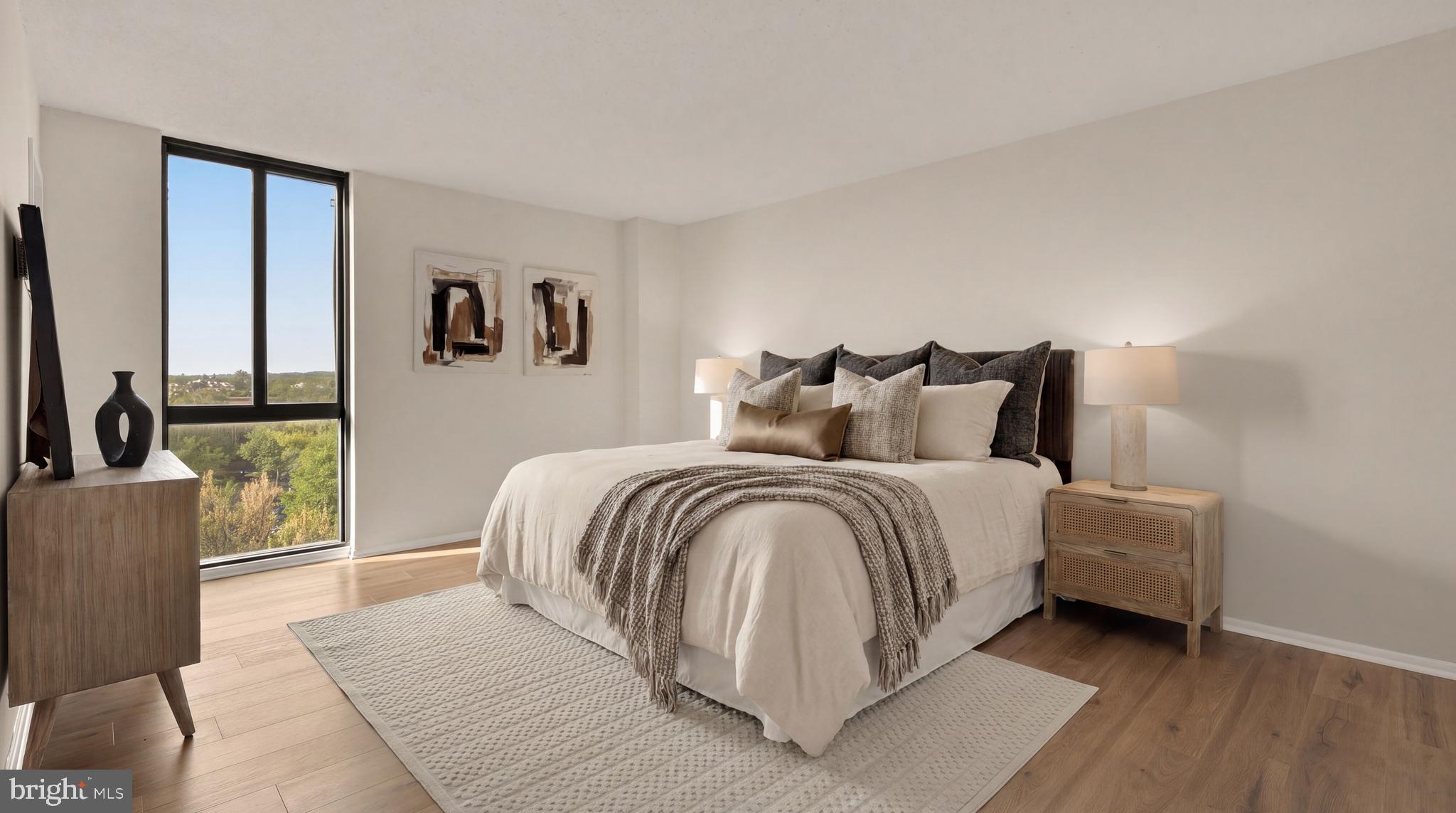 MCLEAN HOUSE NORTH - Residential