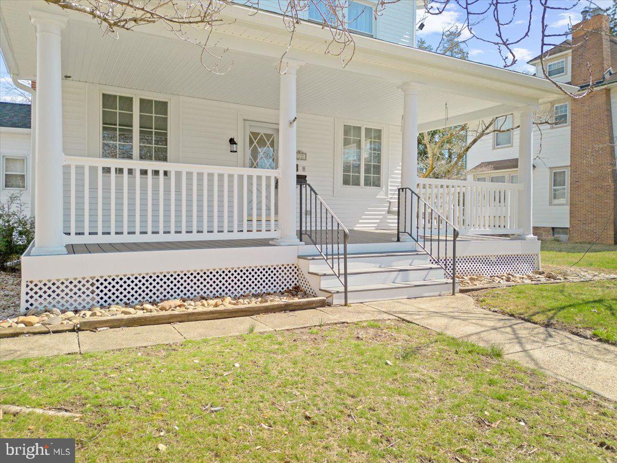 222 HAZEL AVENUE