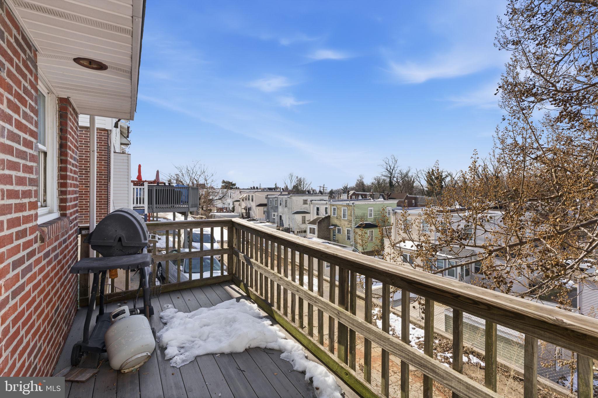 YEADON - Residential