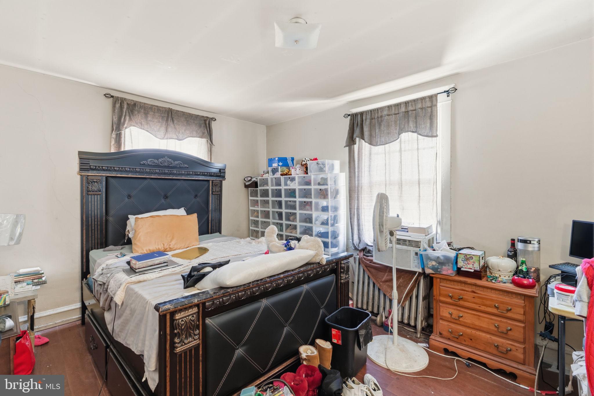 YEADON - Residential