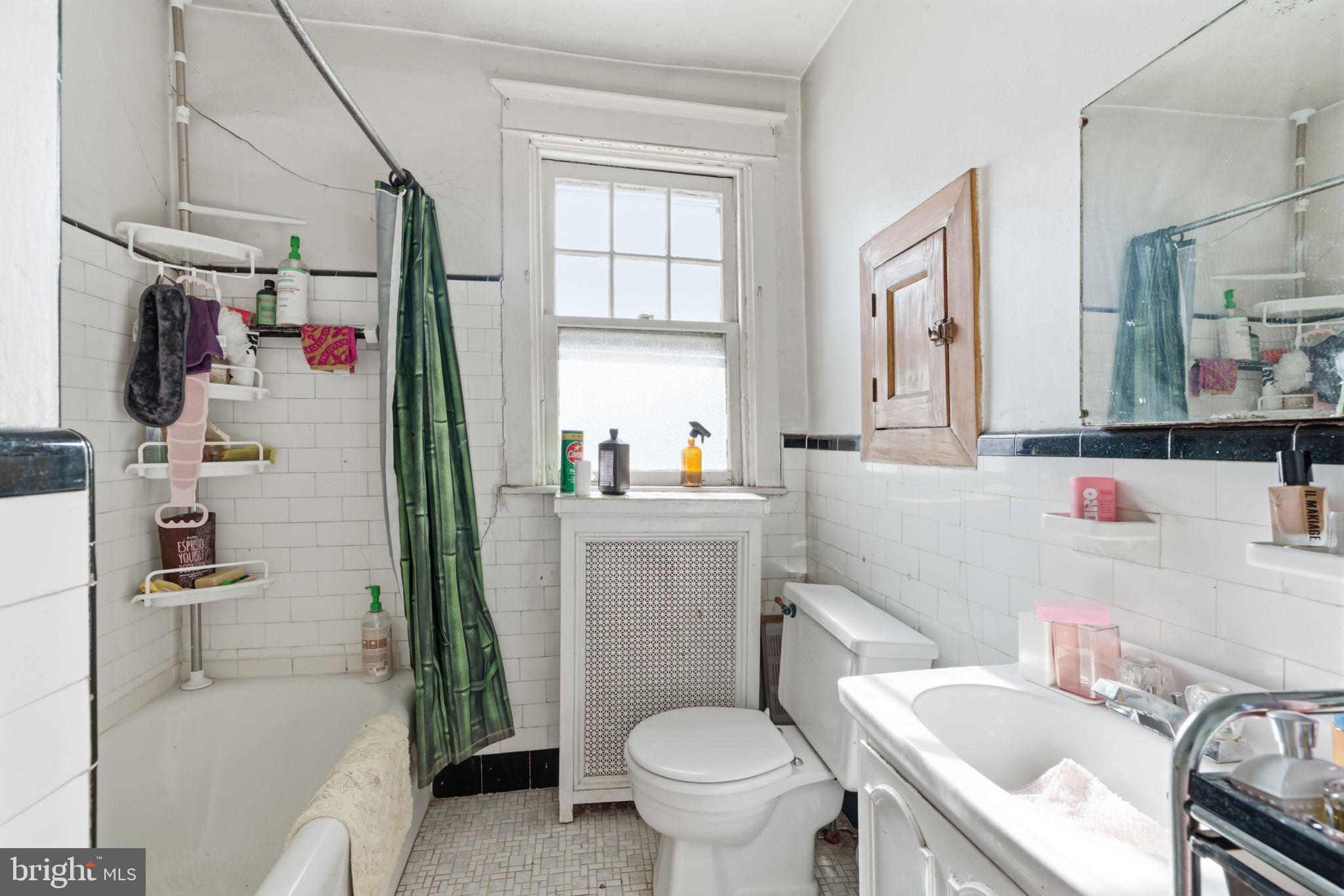 YEADON - Residential