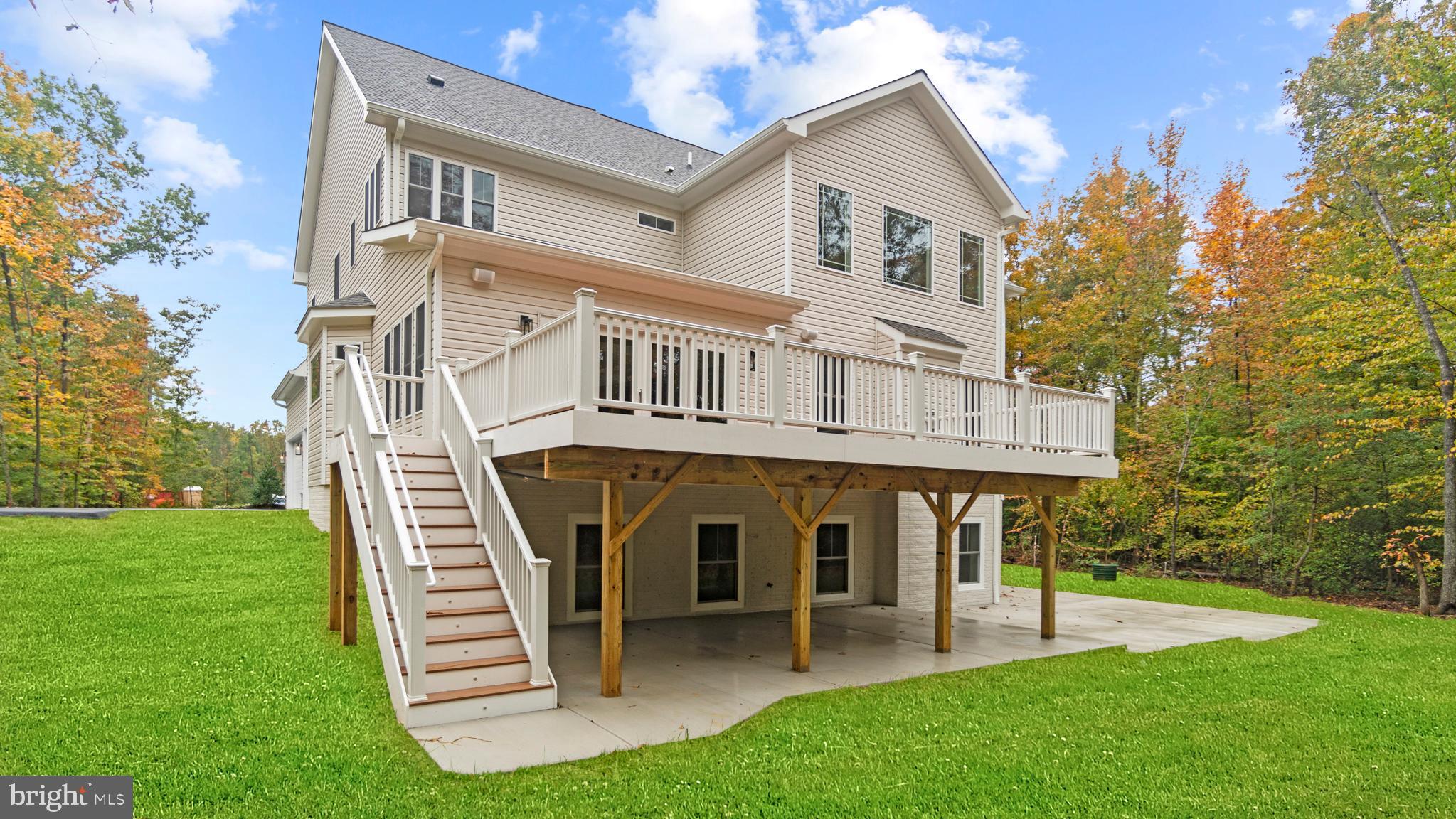 5906 COPPER MILL DRIVE