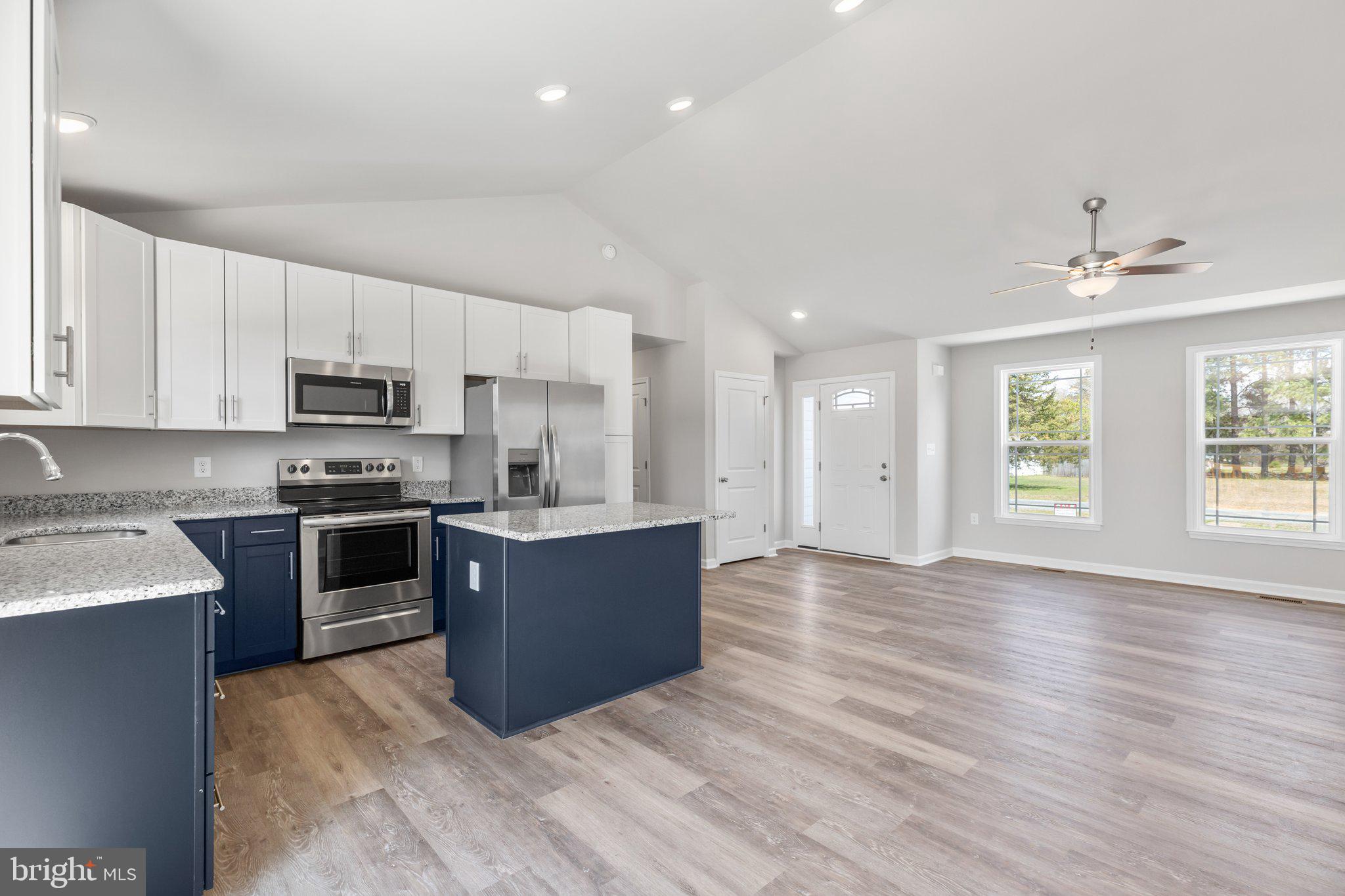 PLACID BAY ESTATES - Residential