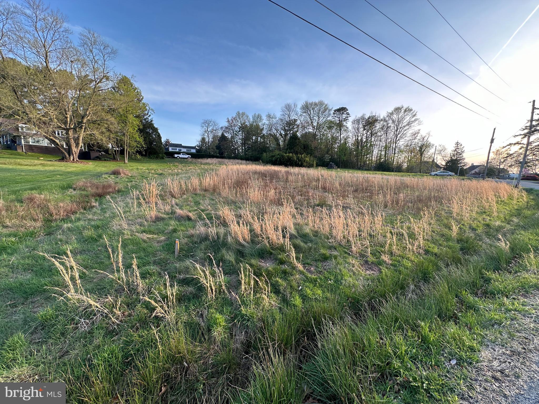 NORTH EAST HEIGHTS - Land