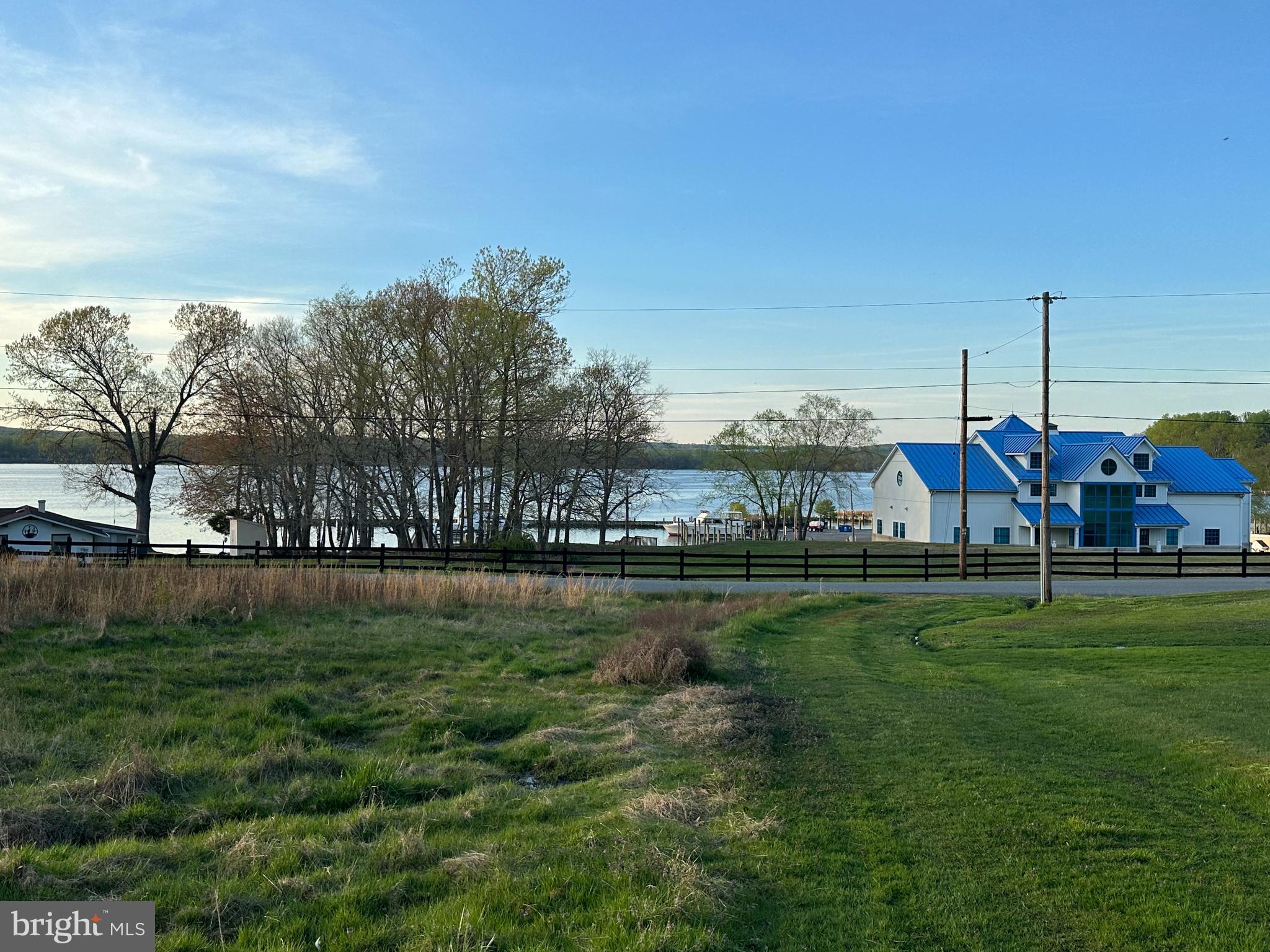 NORTH EAST HEIGHTS - Land