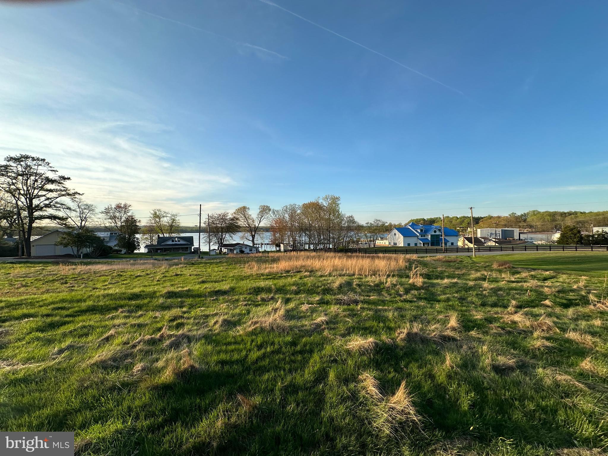 NORTH EAST HEIGHTS - Land