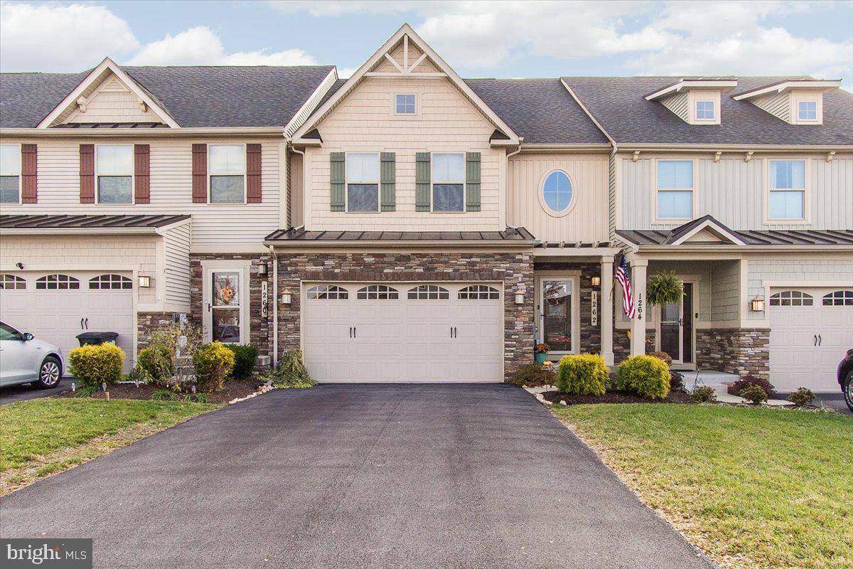 BRUNSWICK CROSSING - Residential