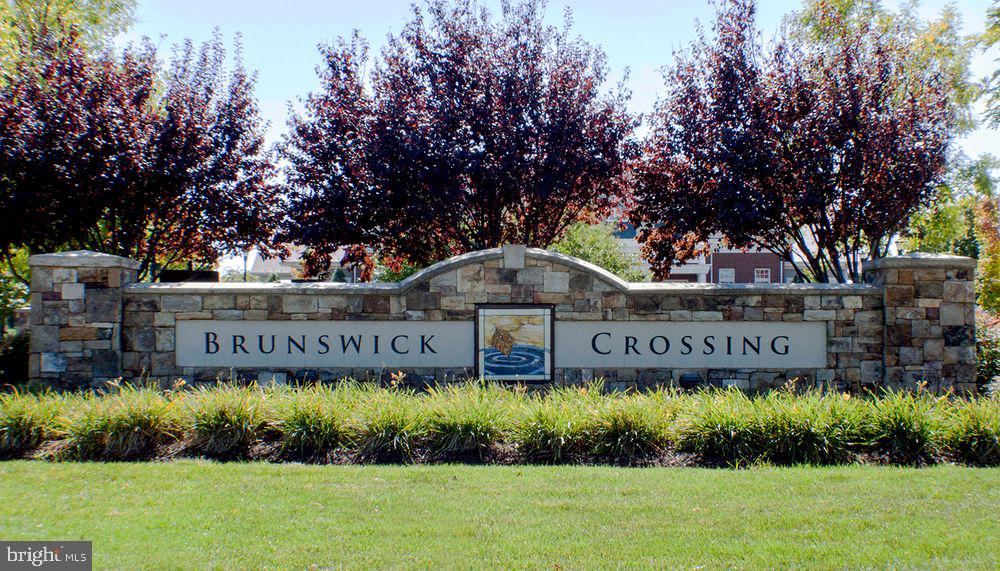 BRUNSWICK CROSSING - Residential