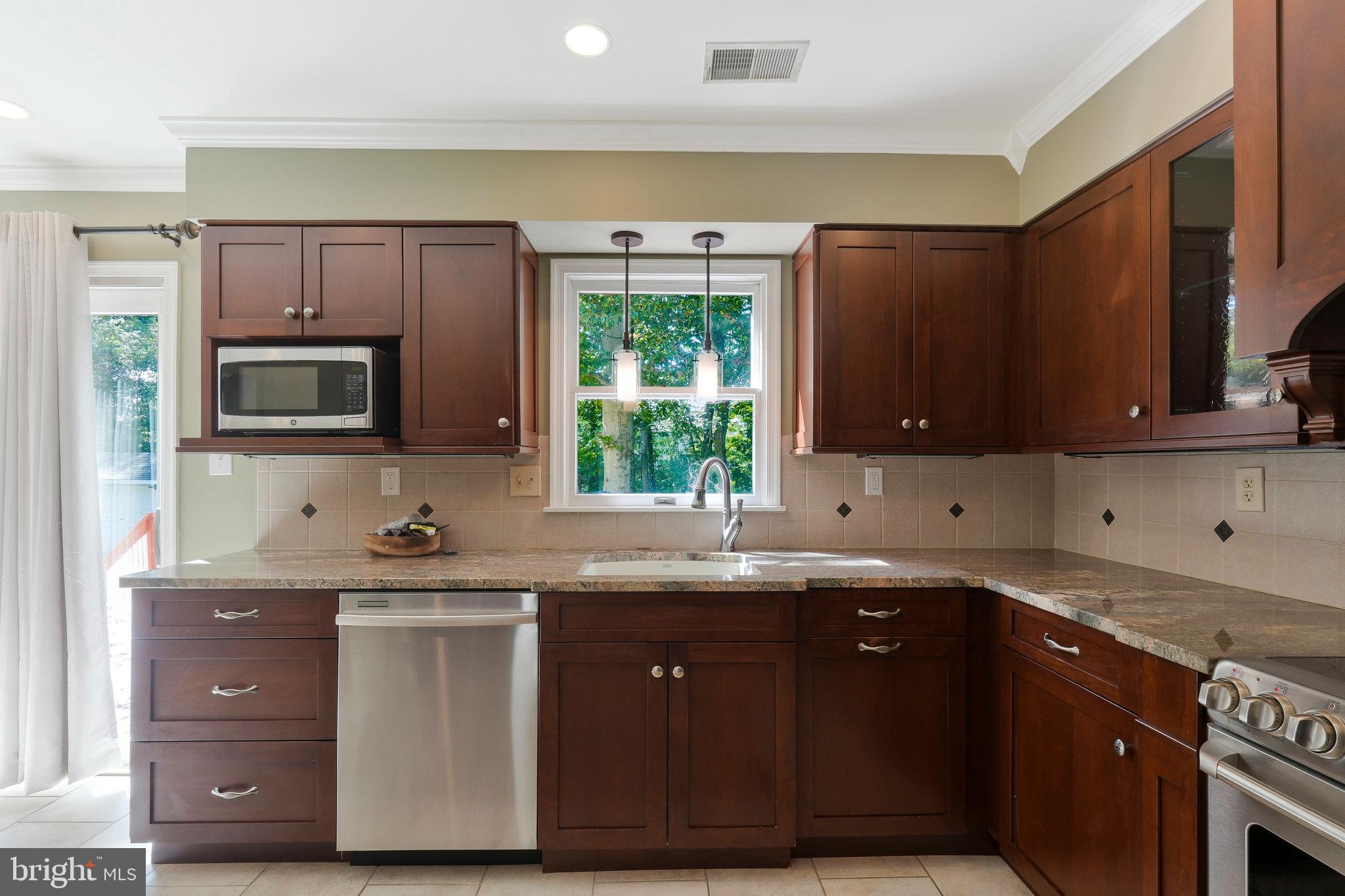 QUAILWOOD SUB - LA PLATA - Residential Lease