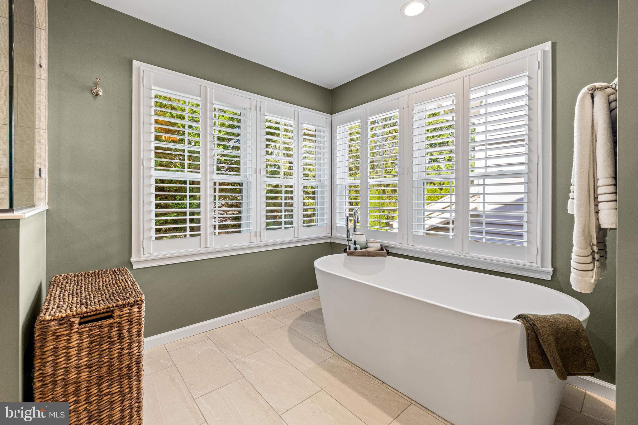 THE MEADOWS OF GREEN SPRING - Residential