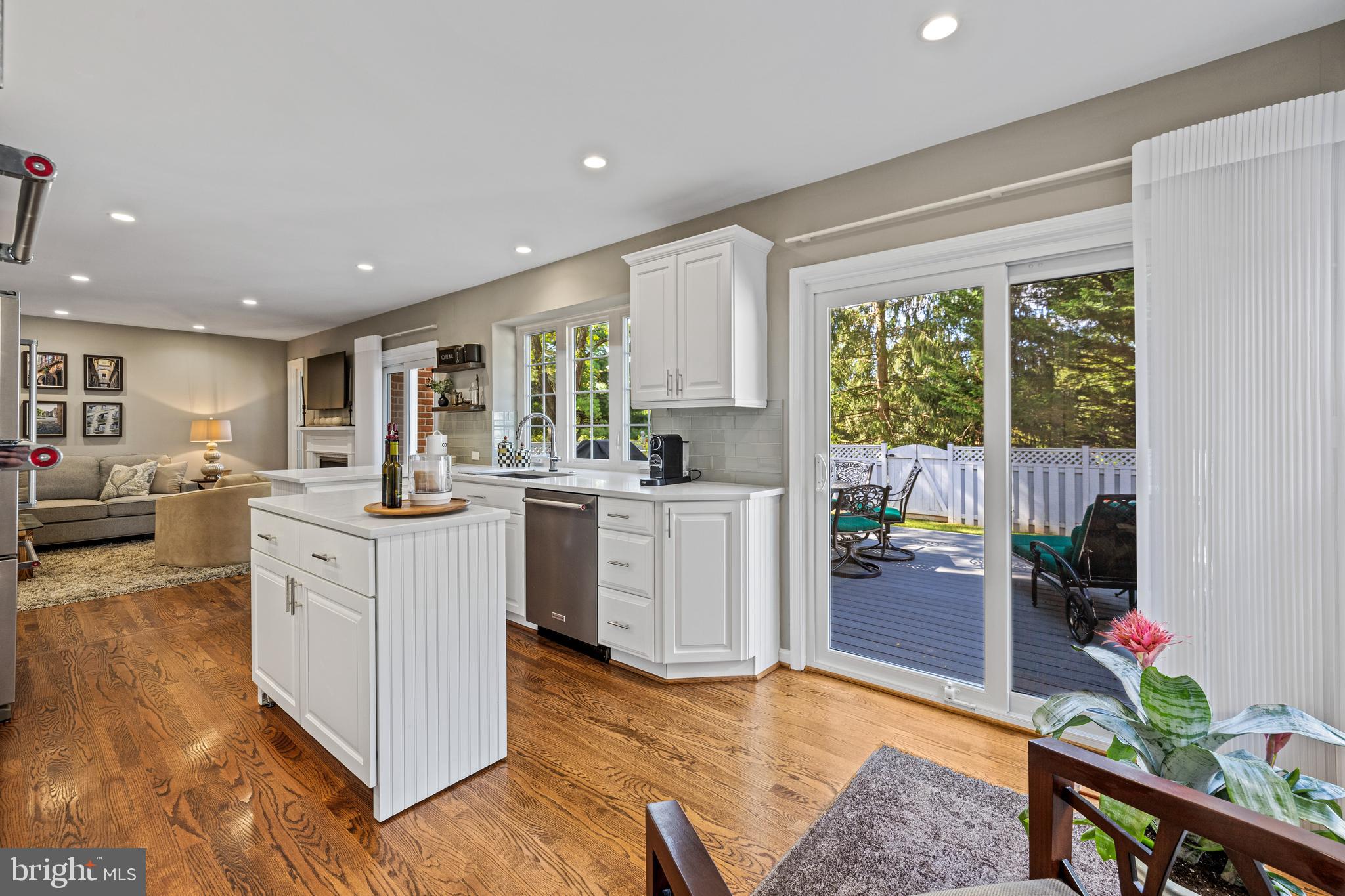 THE MEADOWS OF GREEN SPRING - Residential