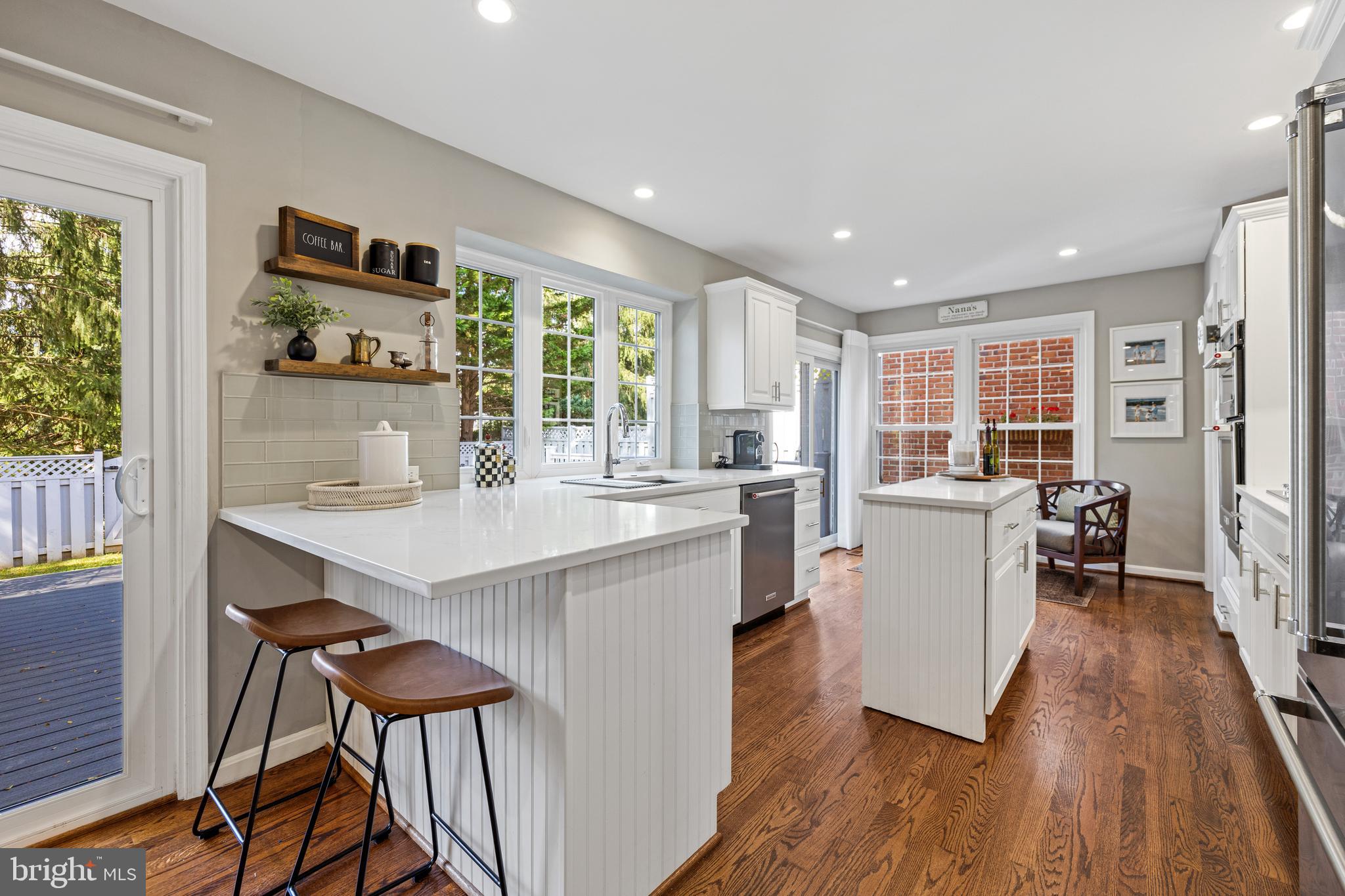 THE MEADOWS OF GREEN SPRING - Residential