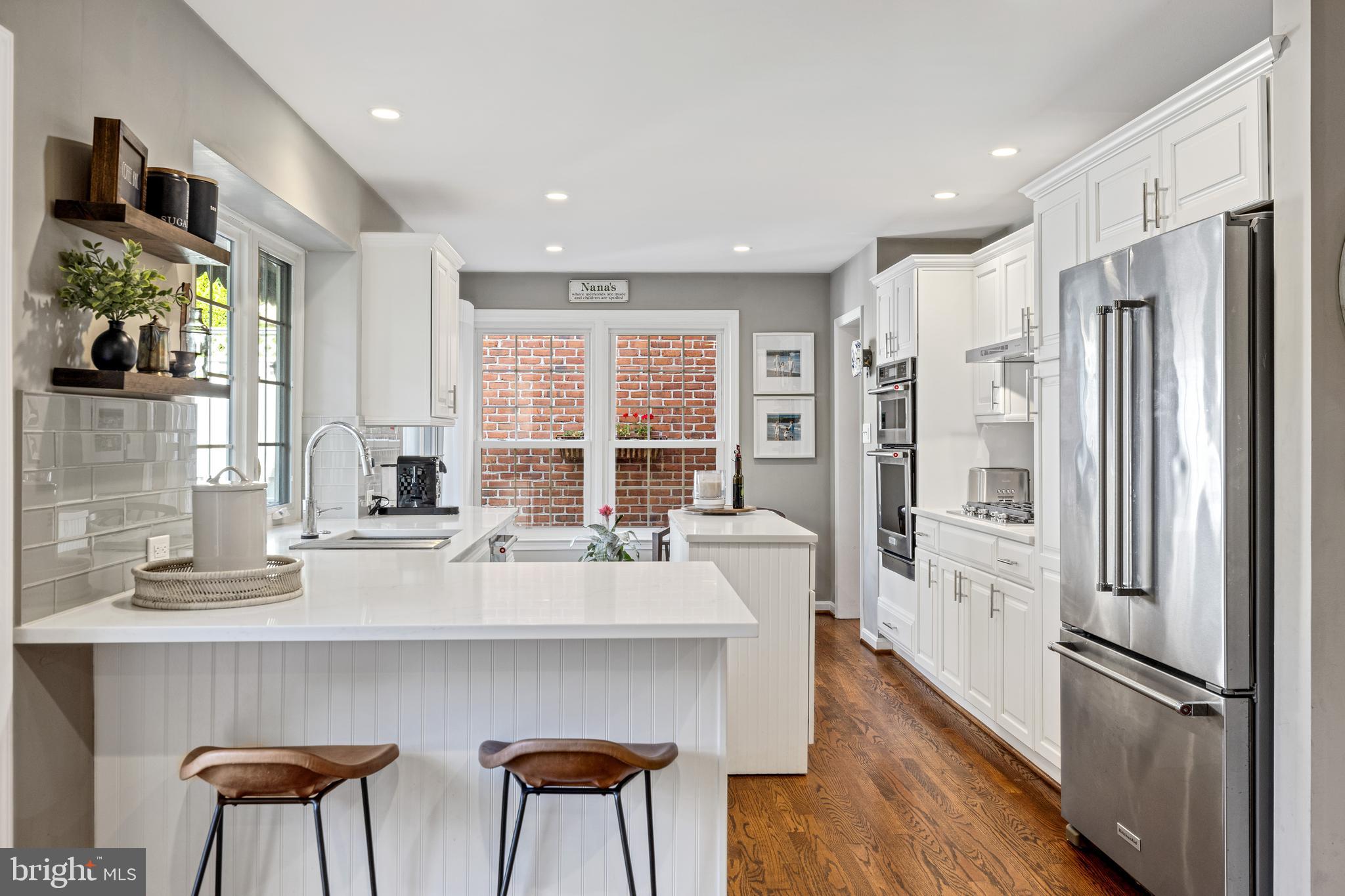 THE MEADOWS OF GREEN SPRING - Residential