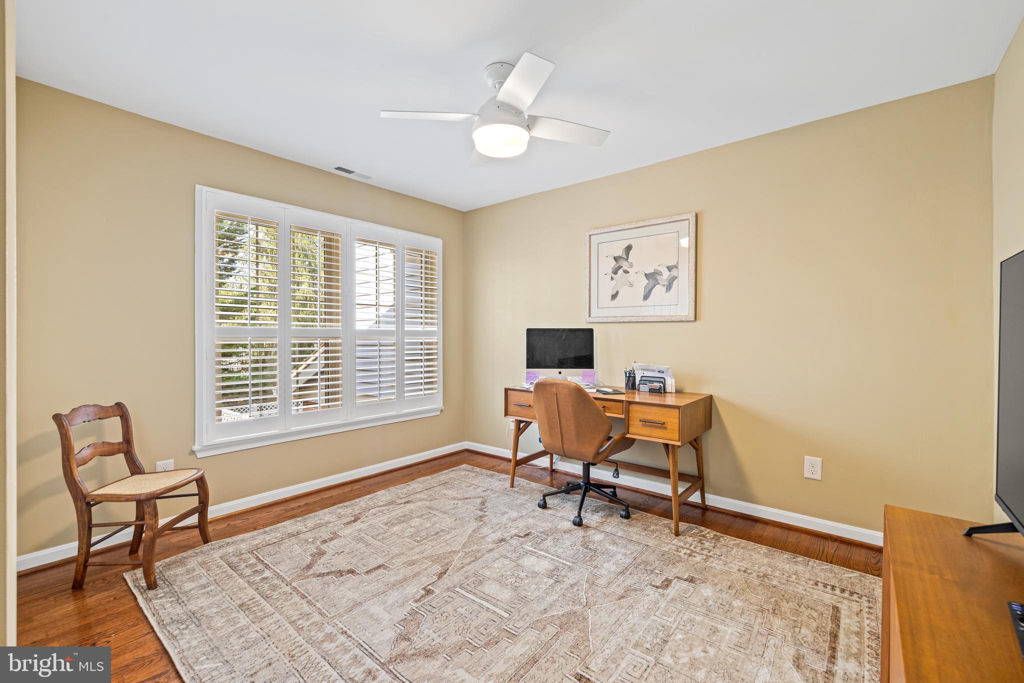 THE MEADOWS OF GREEN SPRING - Residential