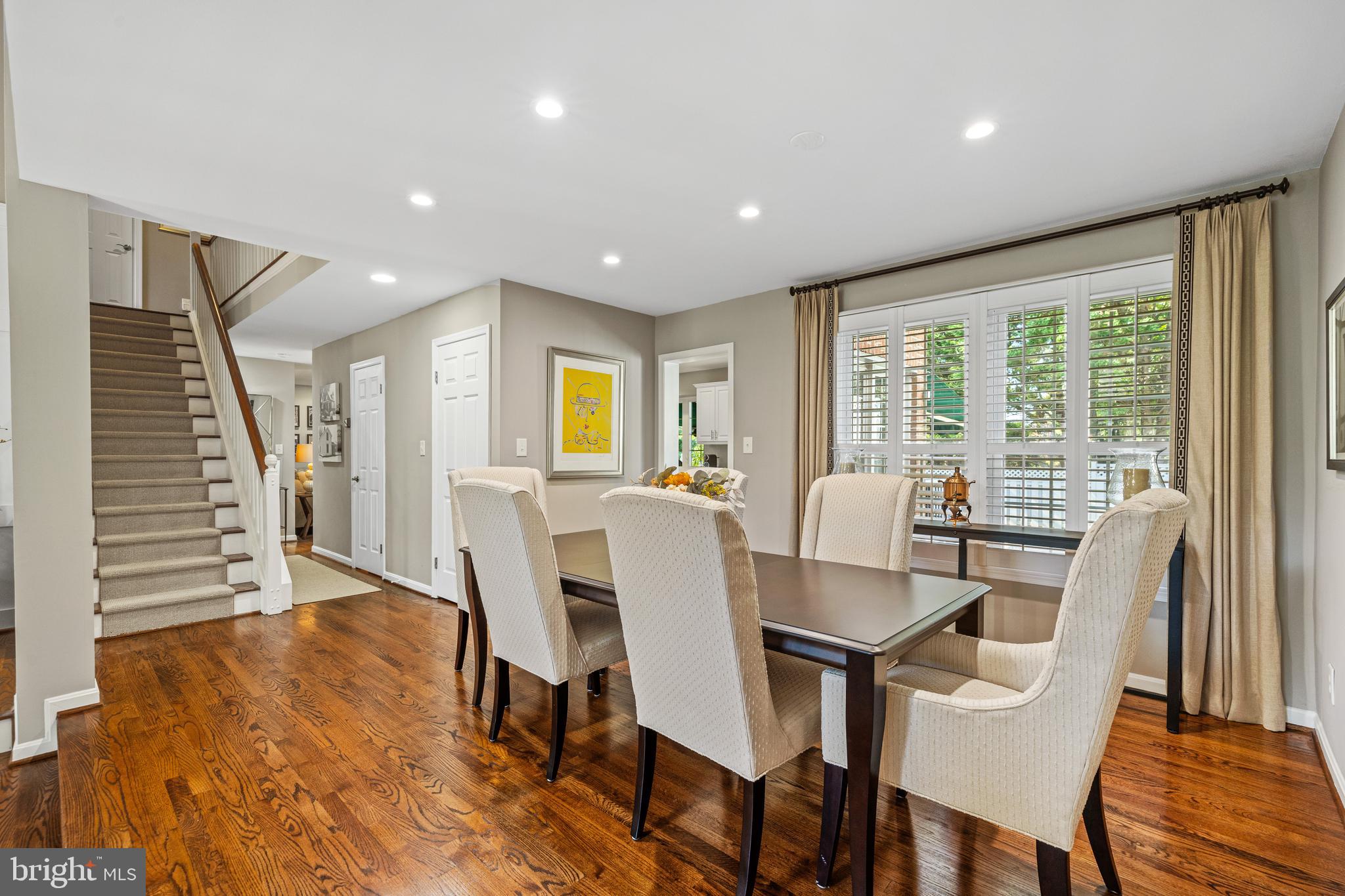 THE MEADOWS OF GREEN SPRING - Residential