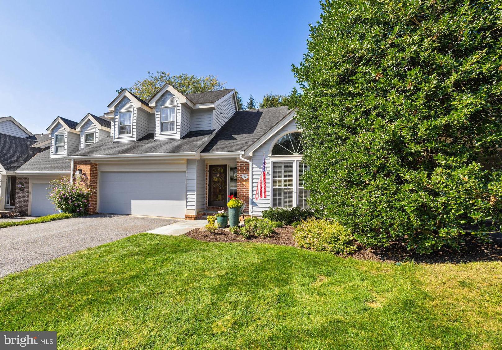THE MEADOWS OF GREEN SPRING - Residential