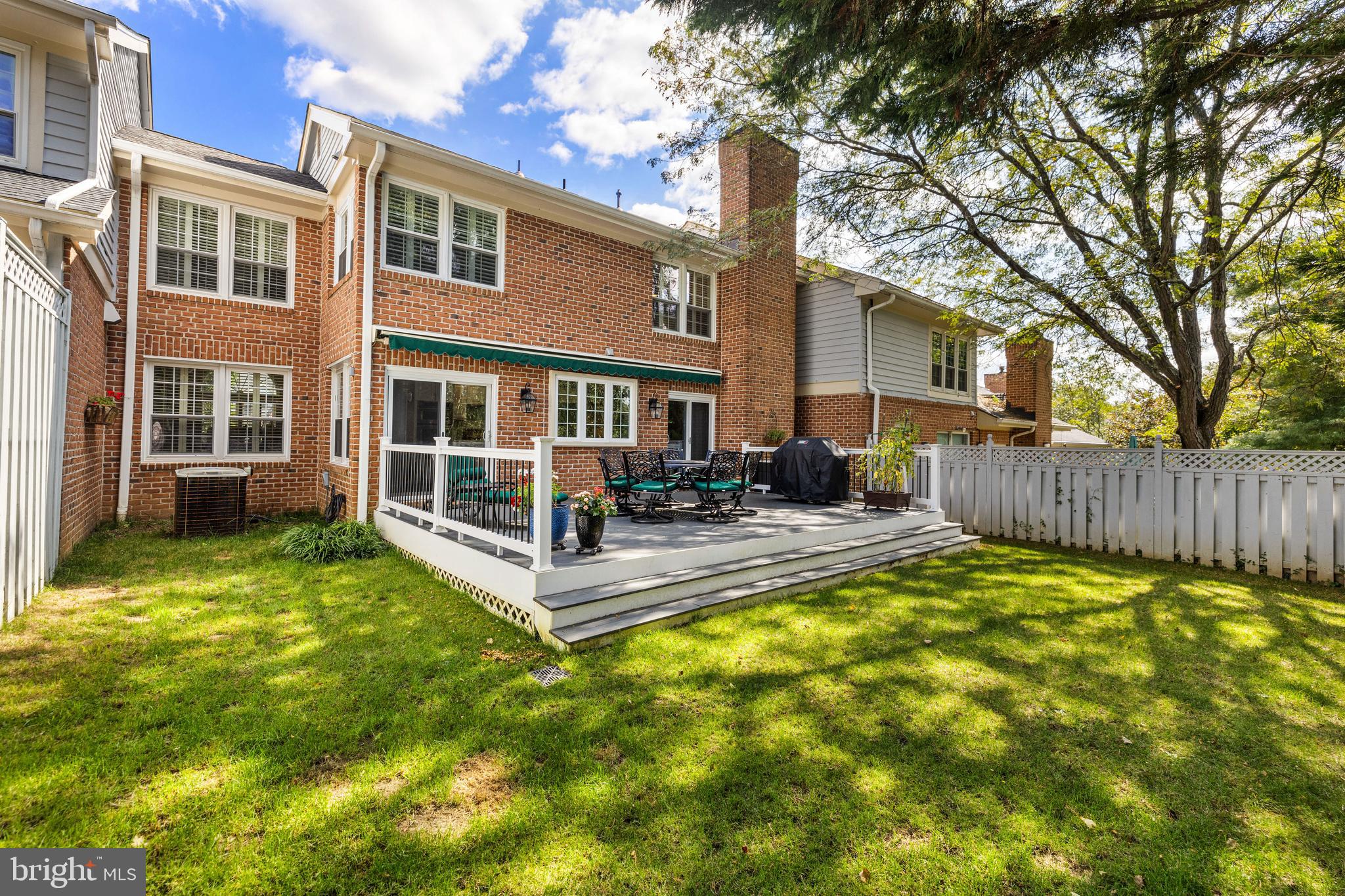 THE MEADOWS OF GREEN SPRING - Residential