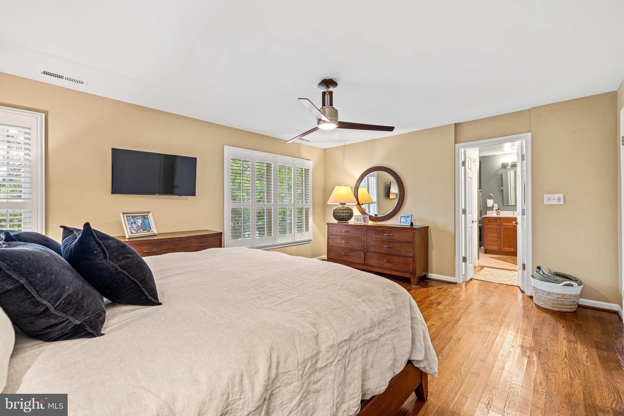 THE MEADOWS OF GREEN SPRING - Residential