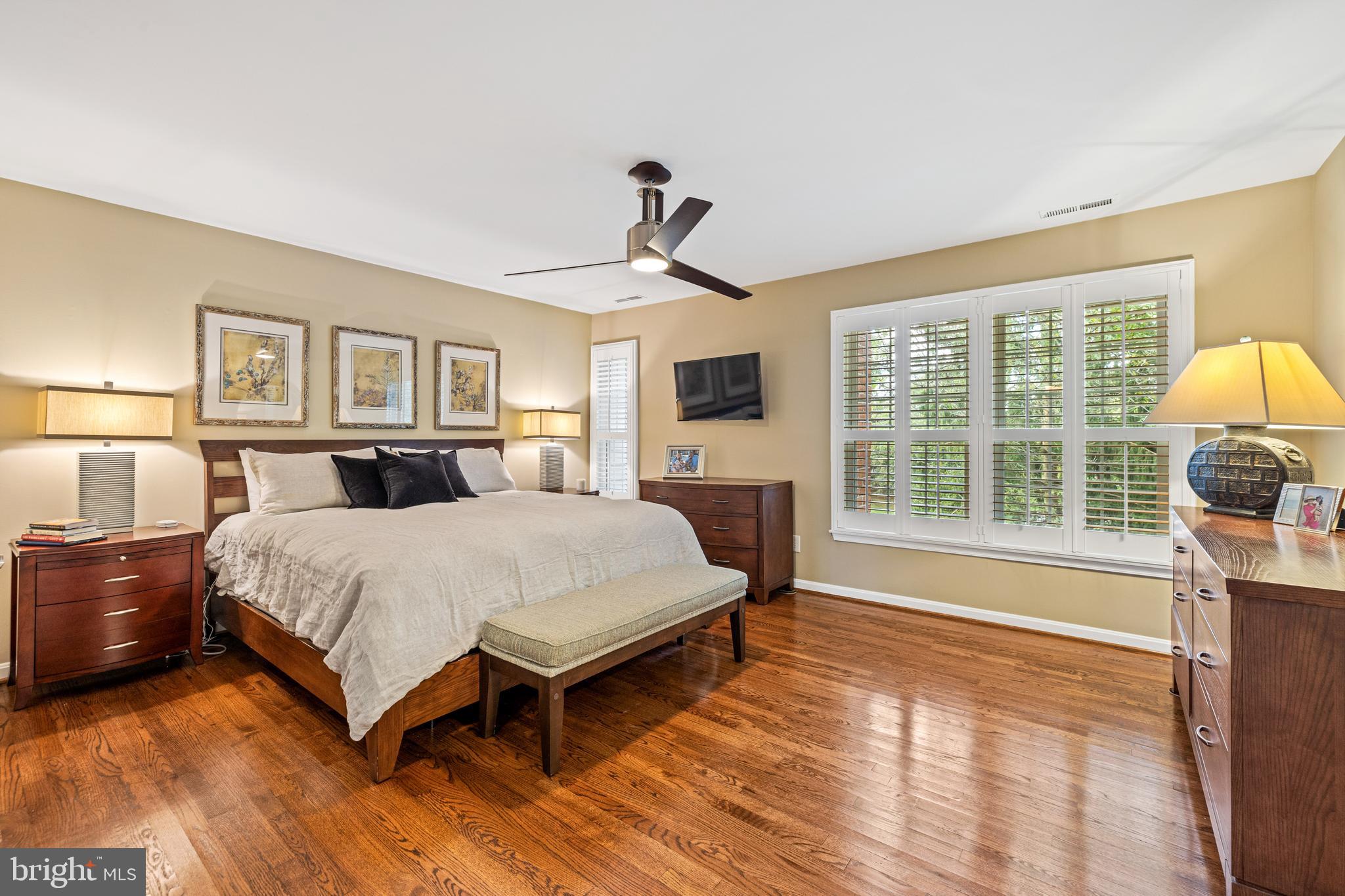 THE MEADOWS OF GREEN SPRING - Residential