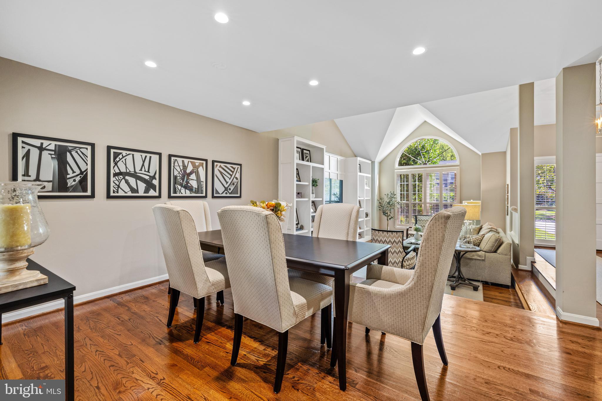 THE MEADOWS OF GREEN SPRING - Residential