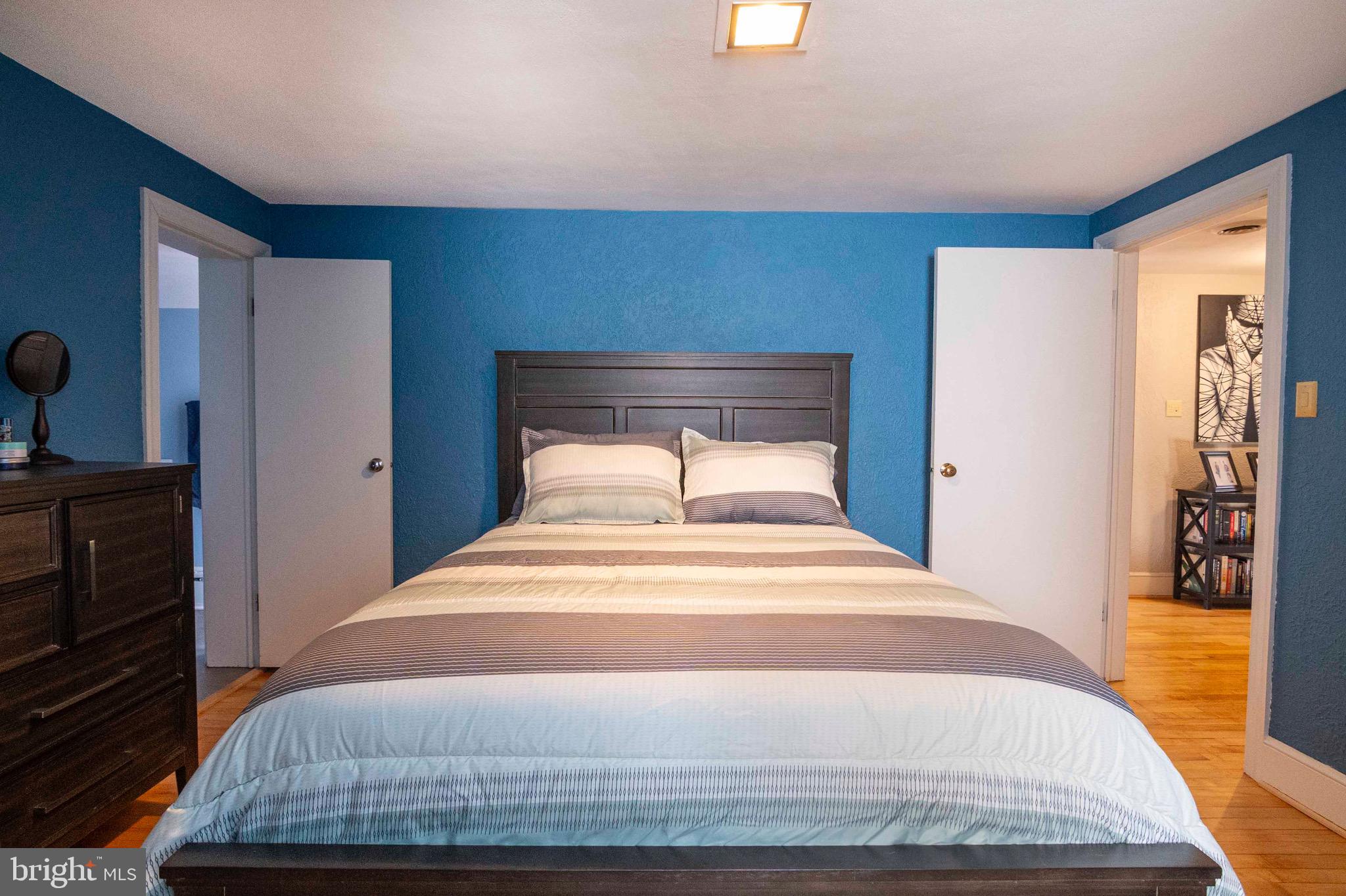 WOODSIDE - Residential