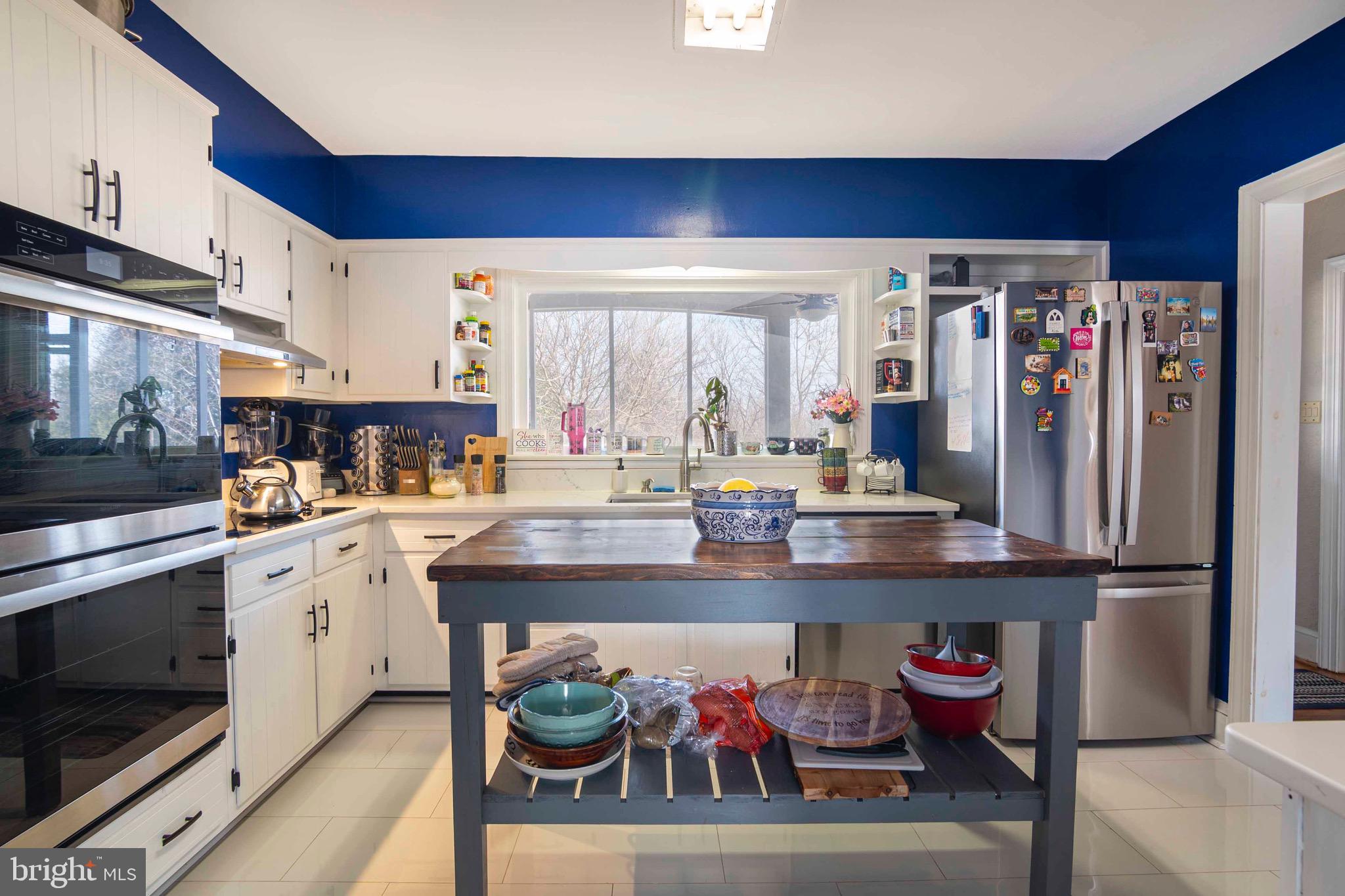 WOODSIDE - Residential