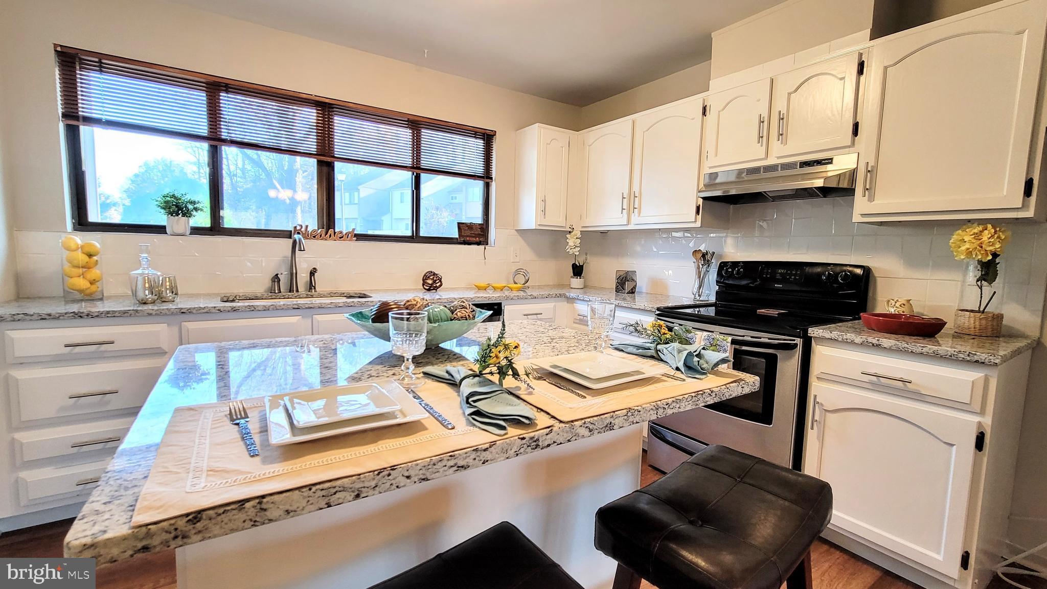 RIPPON LANDING - Residential