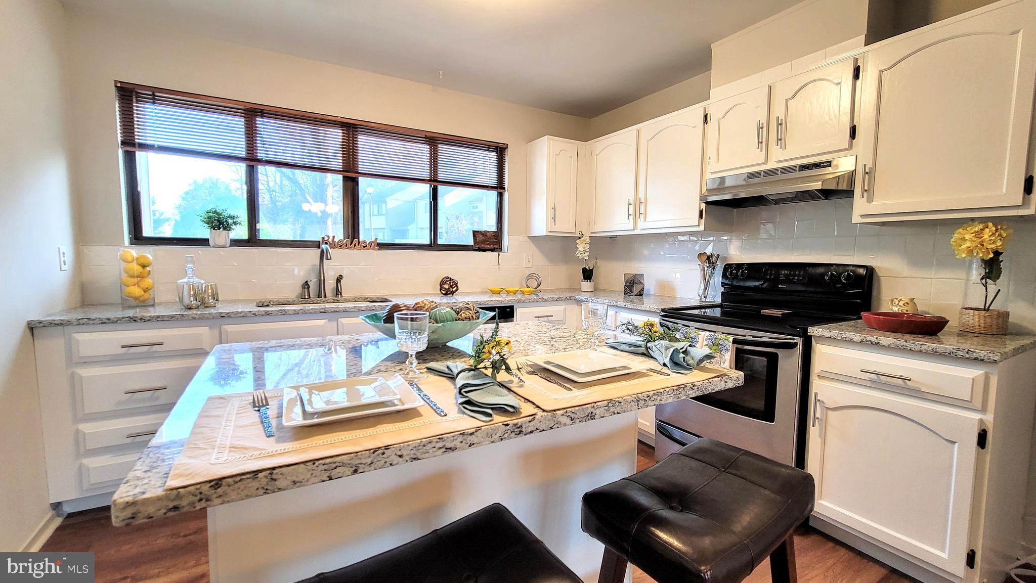 RIPPON LANDING - Residential