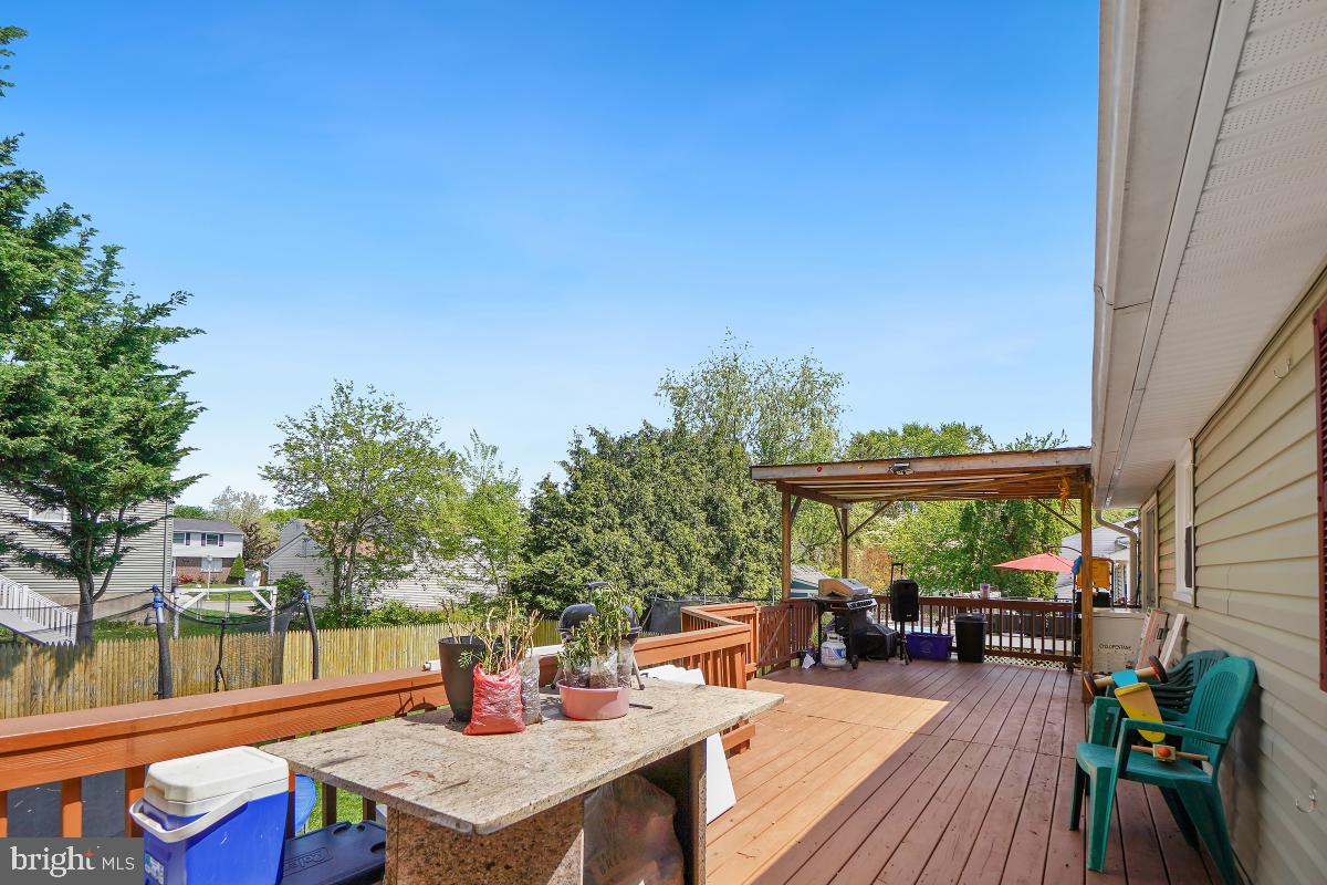 AMBER MEADOWS - Residential