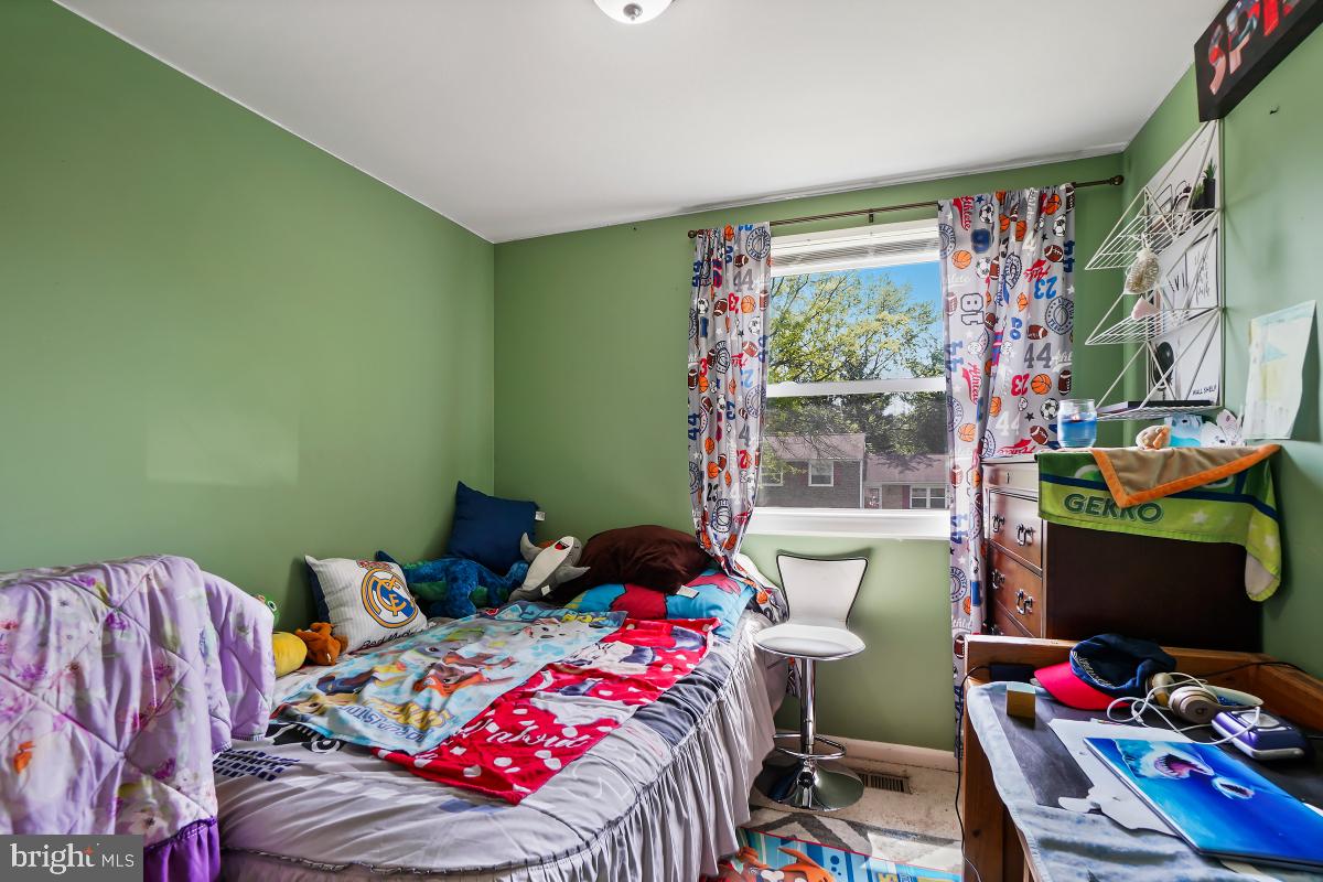 AMBER MEADOWS - Residential