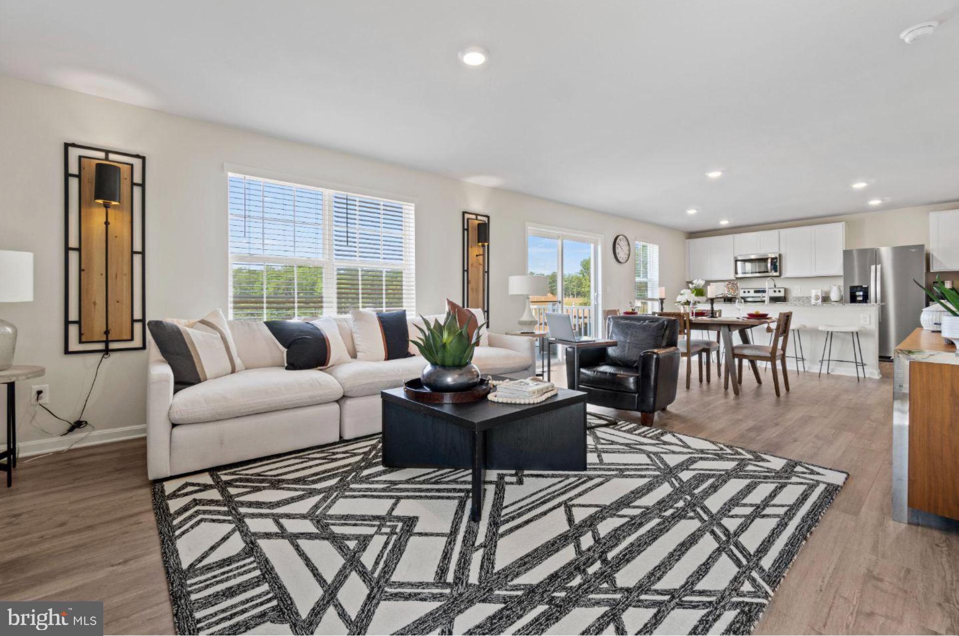 VALLEY VIEW - Residential Lease