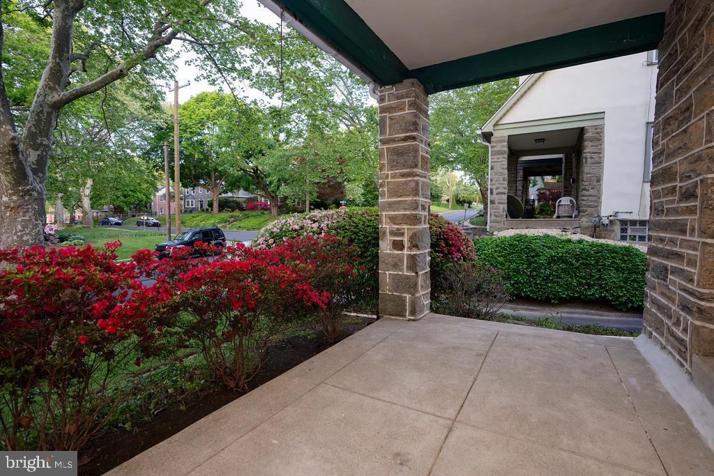ELKINS PARK - Residential