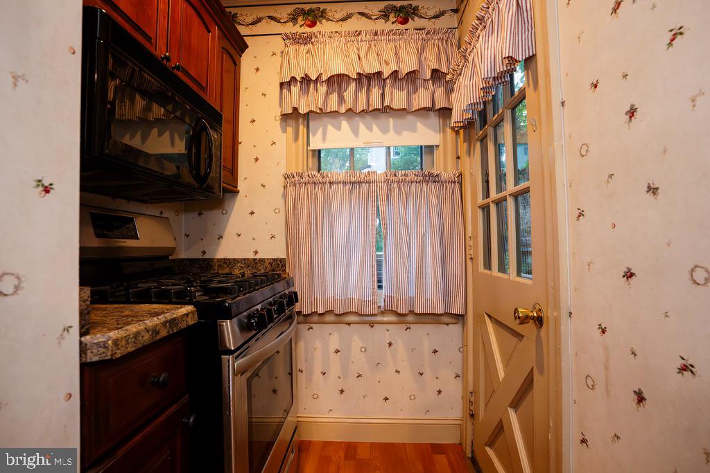ELKINS PARK - Residential