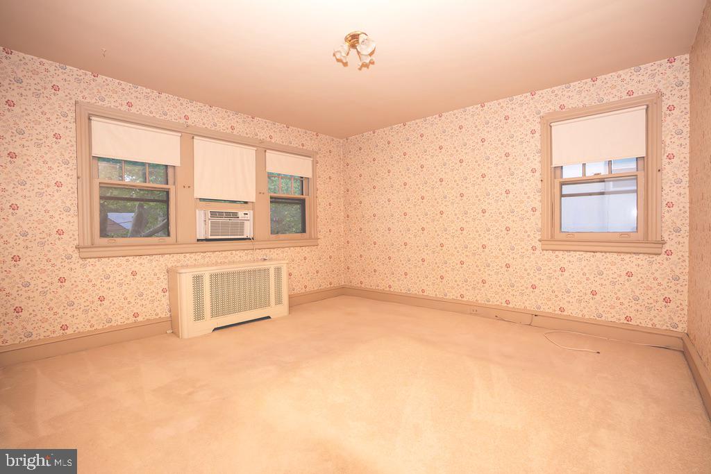 ELKINS PARK - Residential