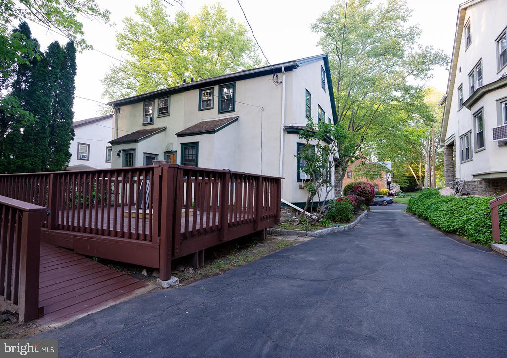 ELKINS PARK - Residential