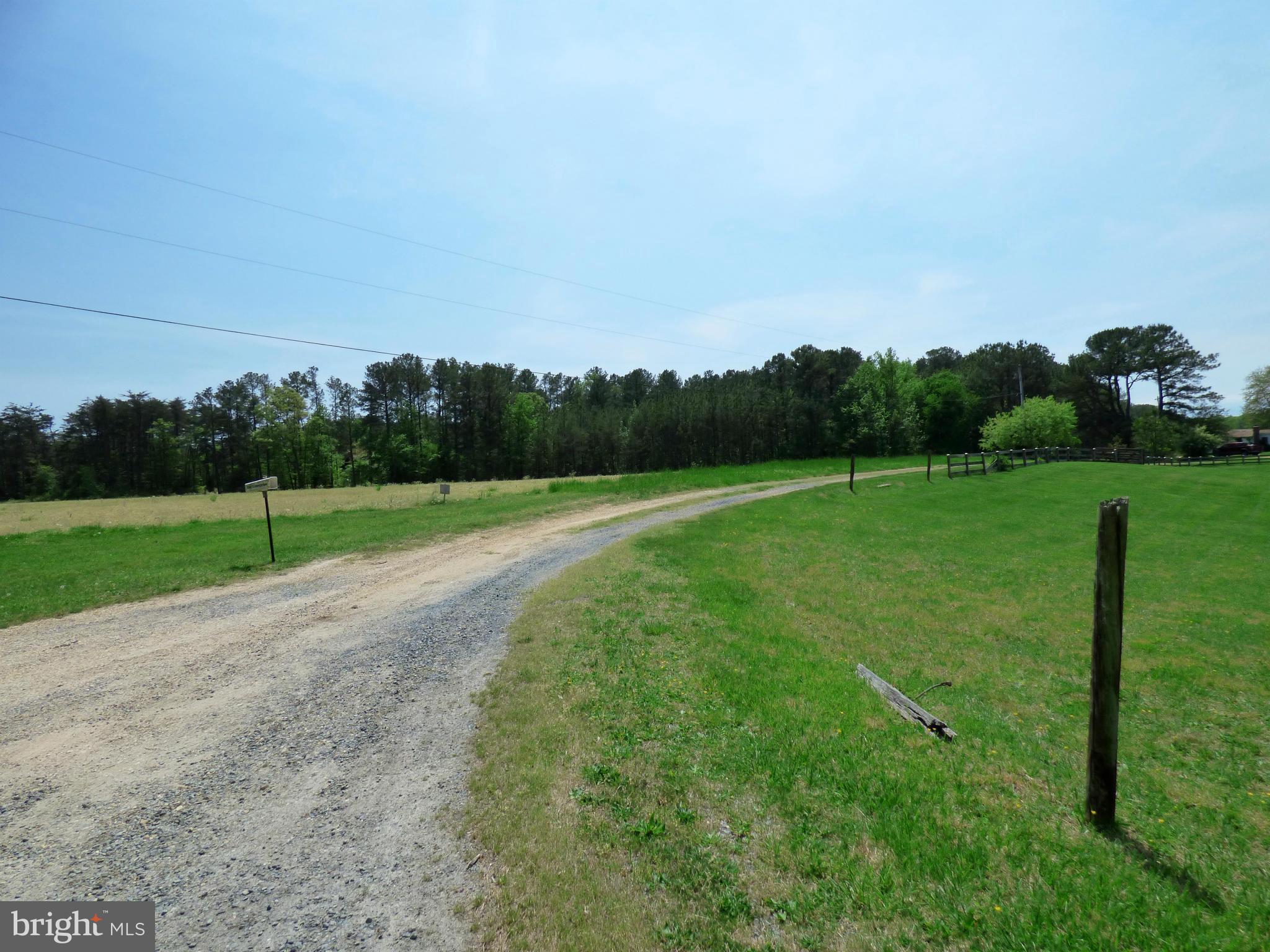 CHESTNUT HILLS - Residential