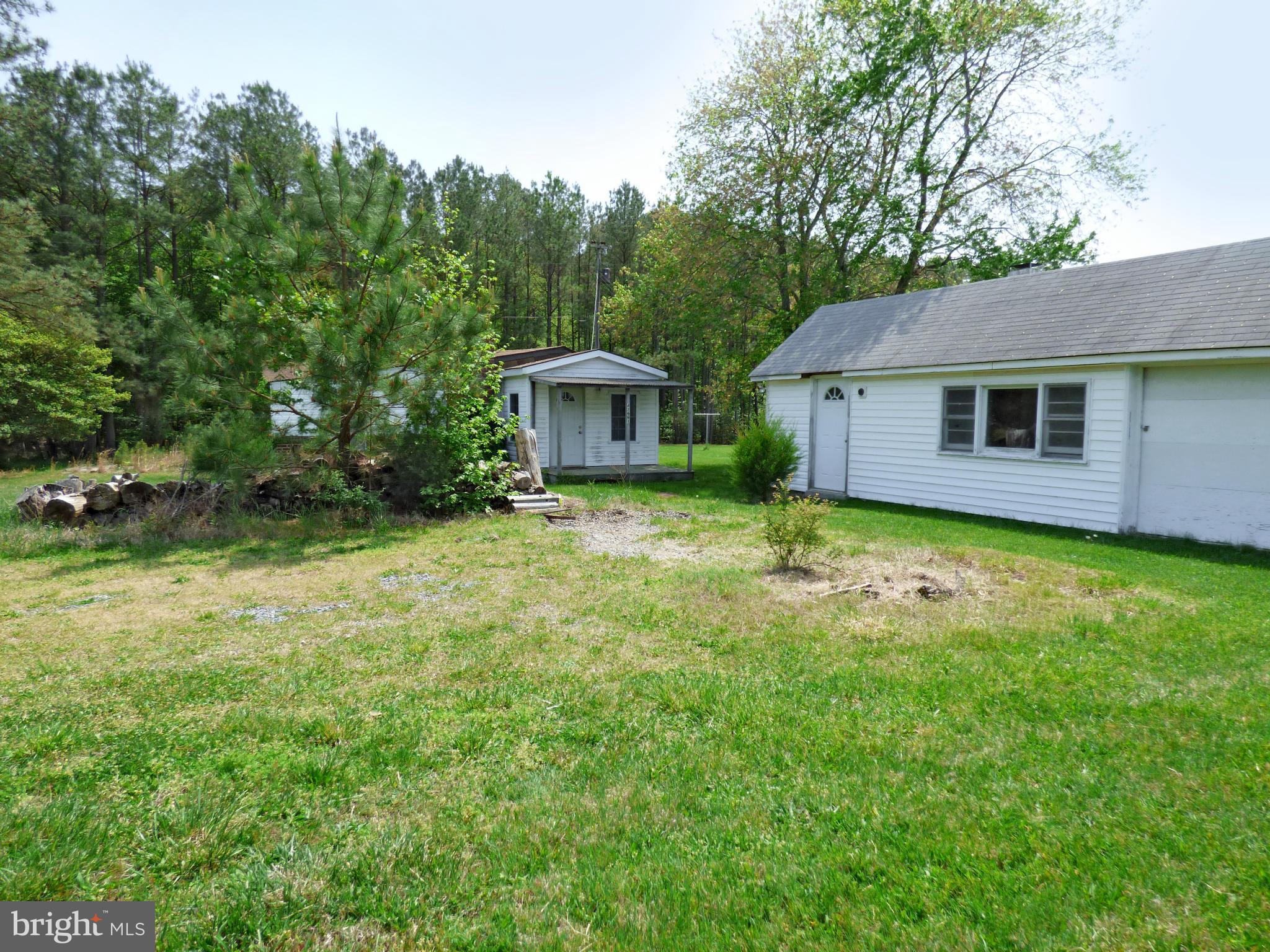 CHESTNUT HILLS - Residential