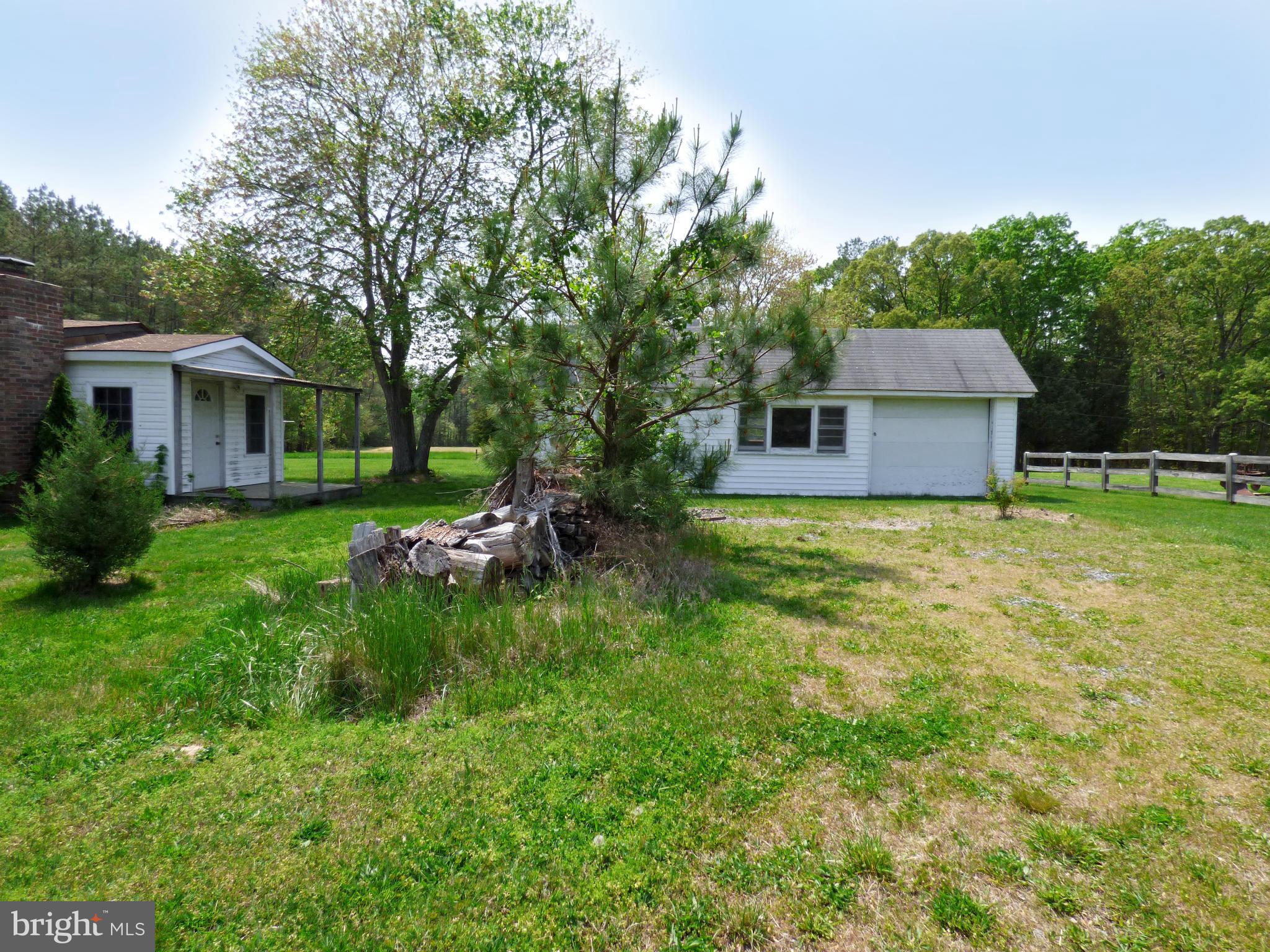 CHESTNUT HILLS - Residential