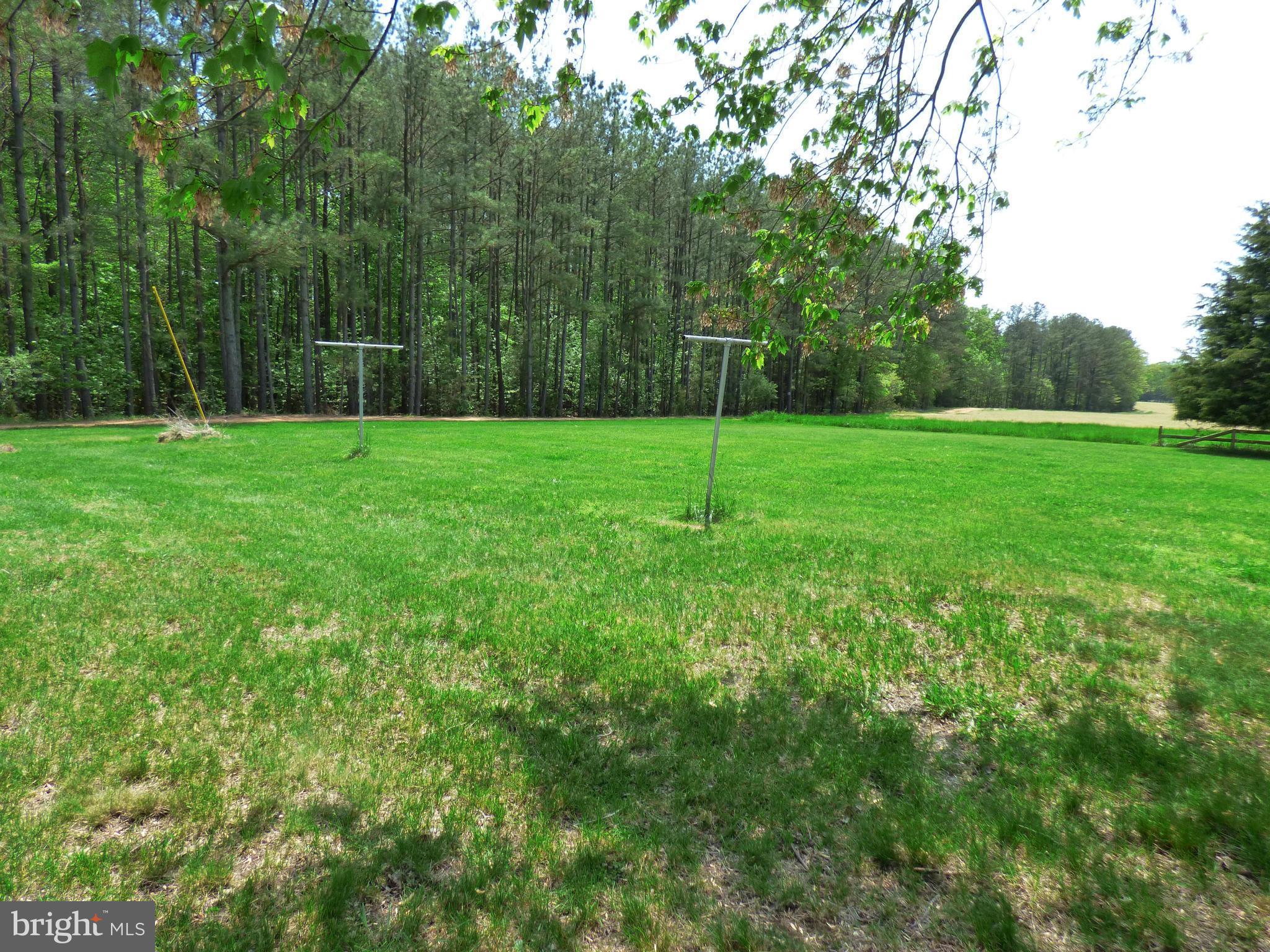 CHESTNUT HILLS - Residential