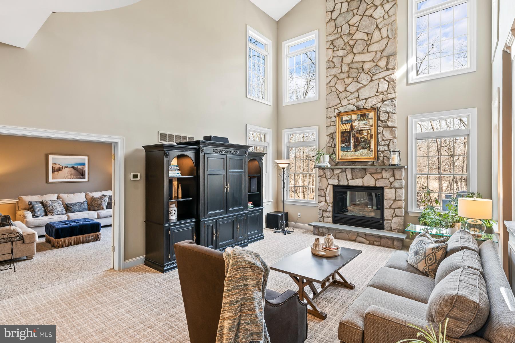 WASHINGTON CROSSING - Residential