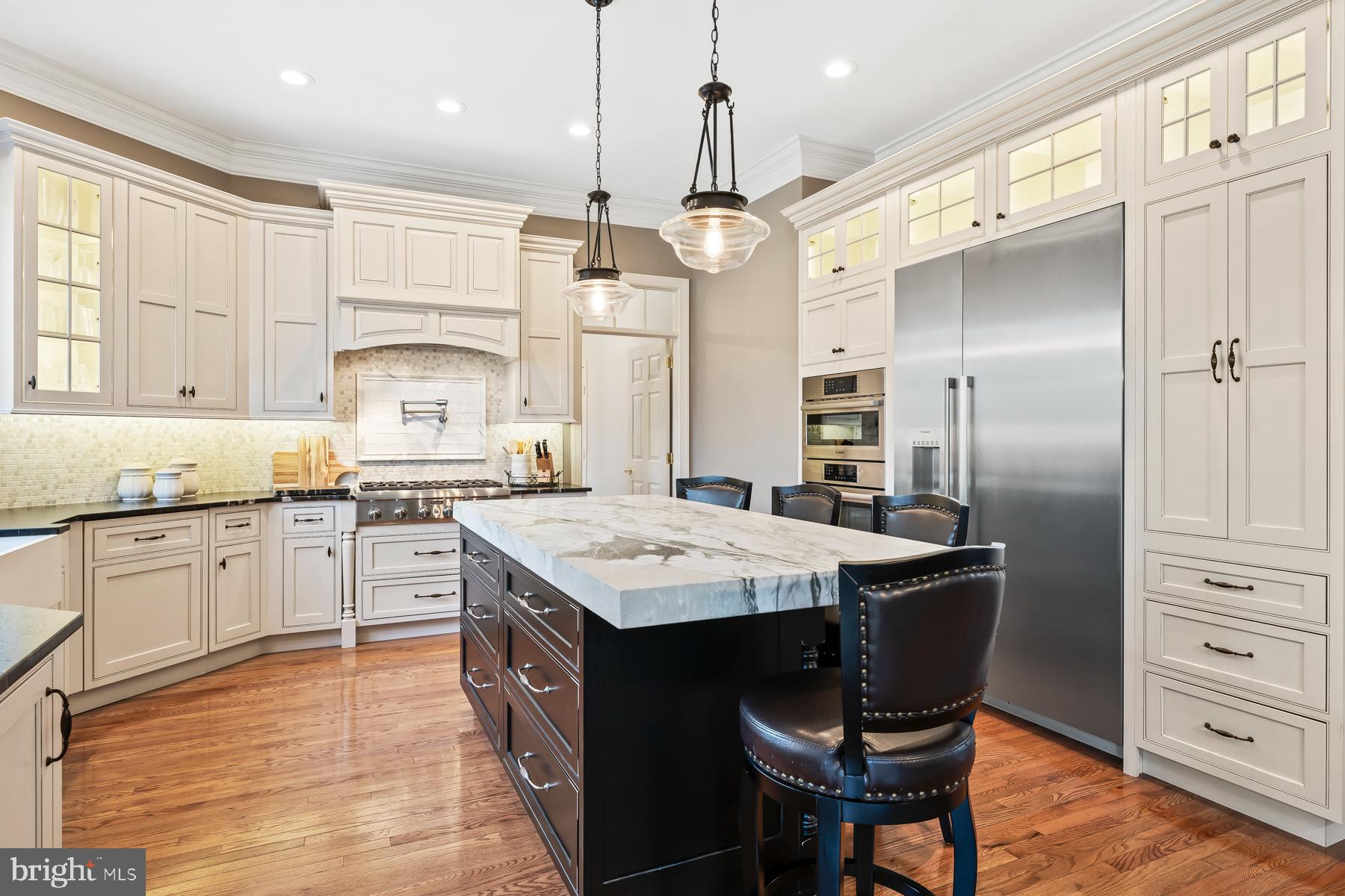 WASHINGTON CROSSING - Residential