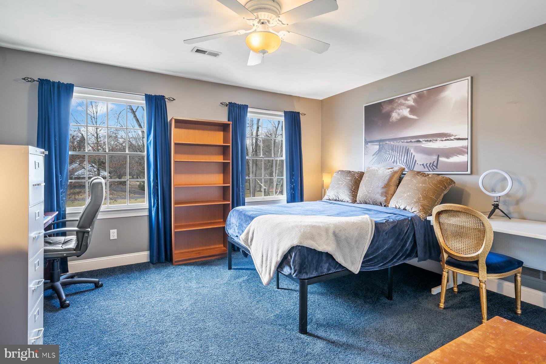 WASHINGTON CROSSING - Residential