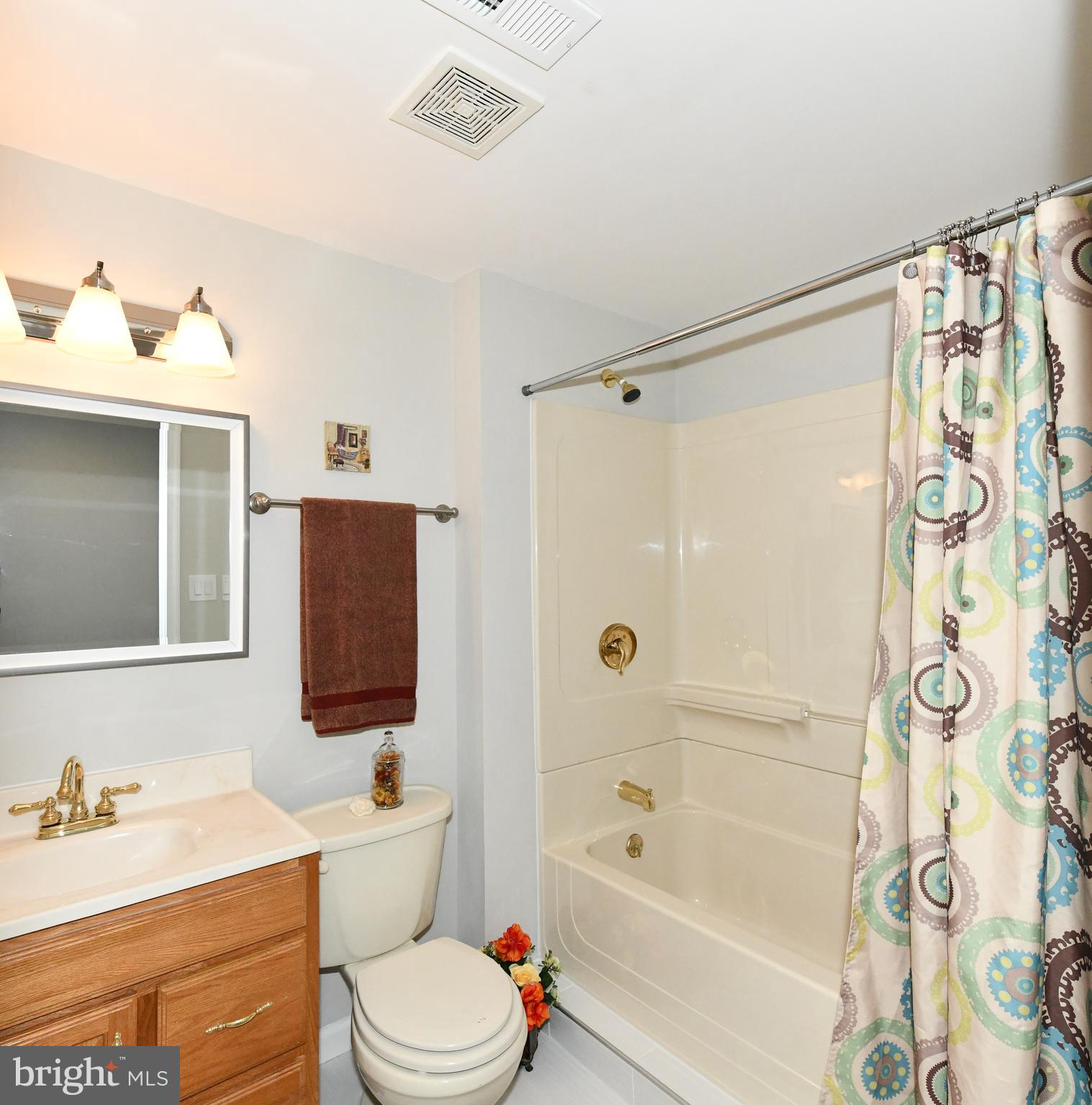 CROTONA PARK - Residential