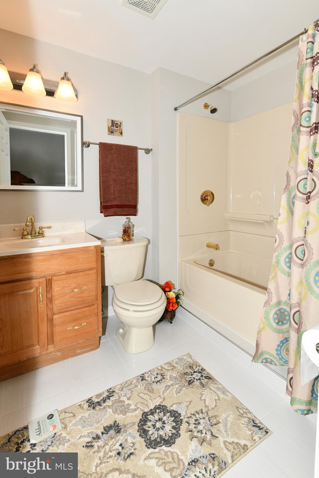 CROTONA PARK - Residential