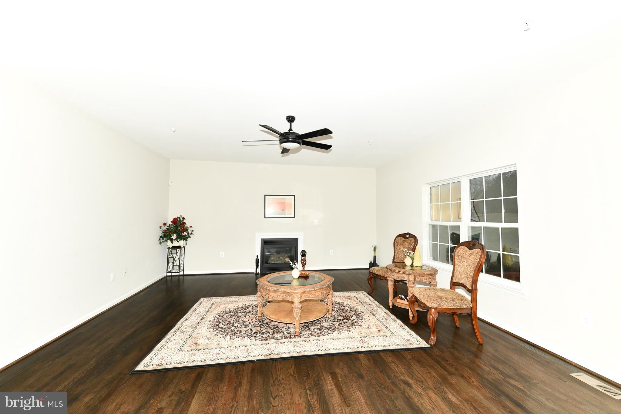 CROTONA PARK - Residential