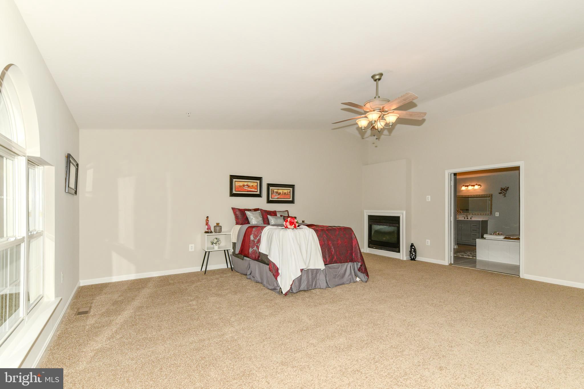 CROTONA PARK - Residential