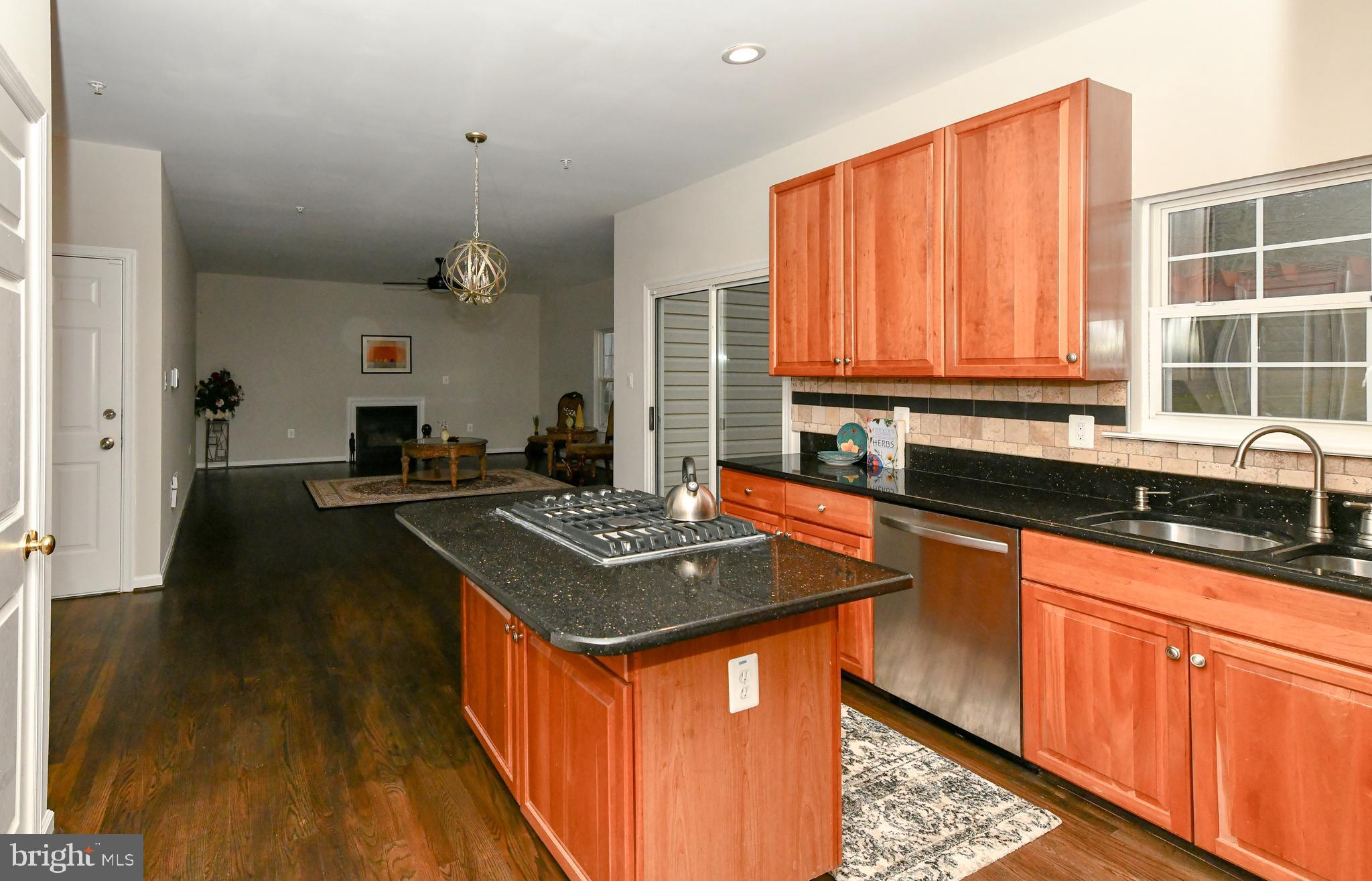 CROTONA PARK - Residential